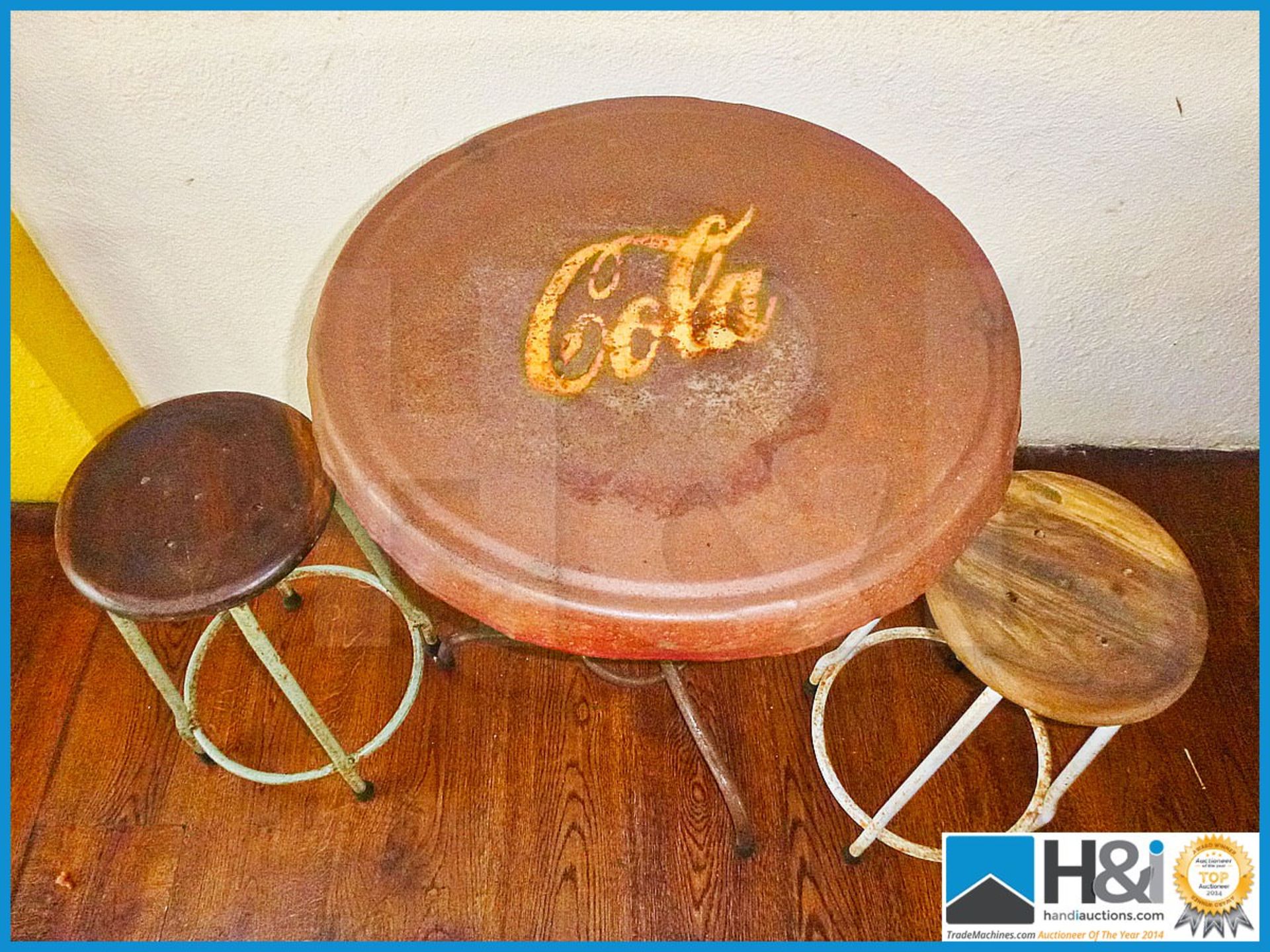 Vintage effect Cola bistro table with 2 stools - Image 2 of 4