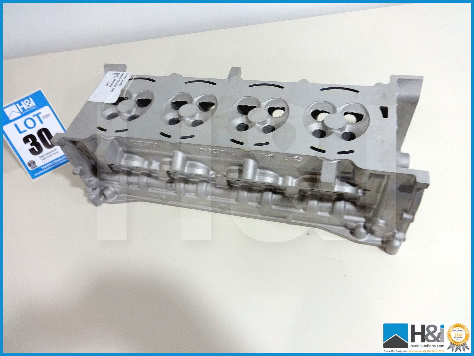 Cosworth XG raw cast cylinder head. MC: XV0035 CILN: 114 - Image 3 of 3