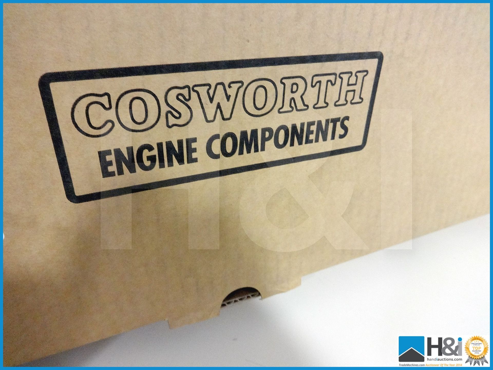 1 off Cosworth XG RH cylinder head assembly - shallow. Valued at over GBP 10,000. MC: XG8640 CILN: 1 - Image 7 of 7