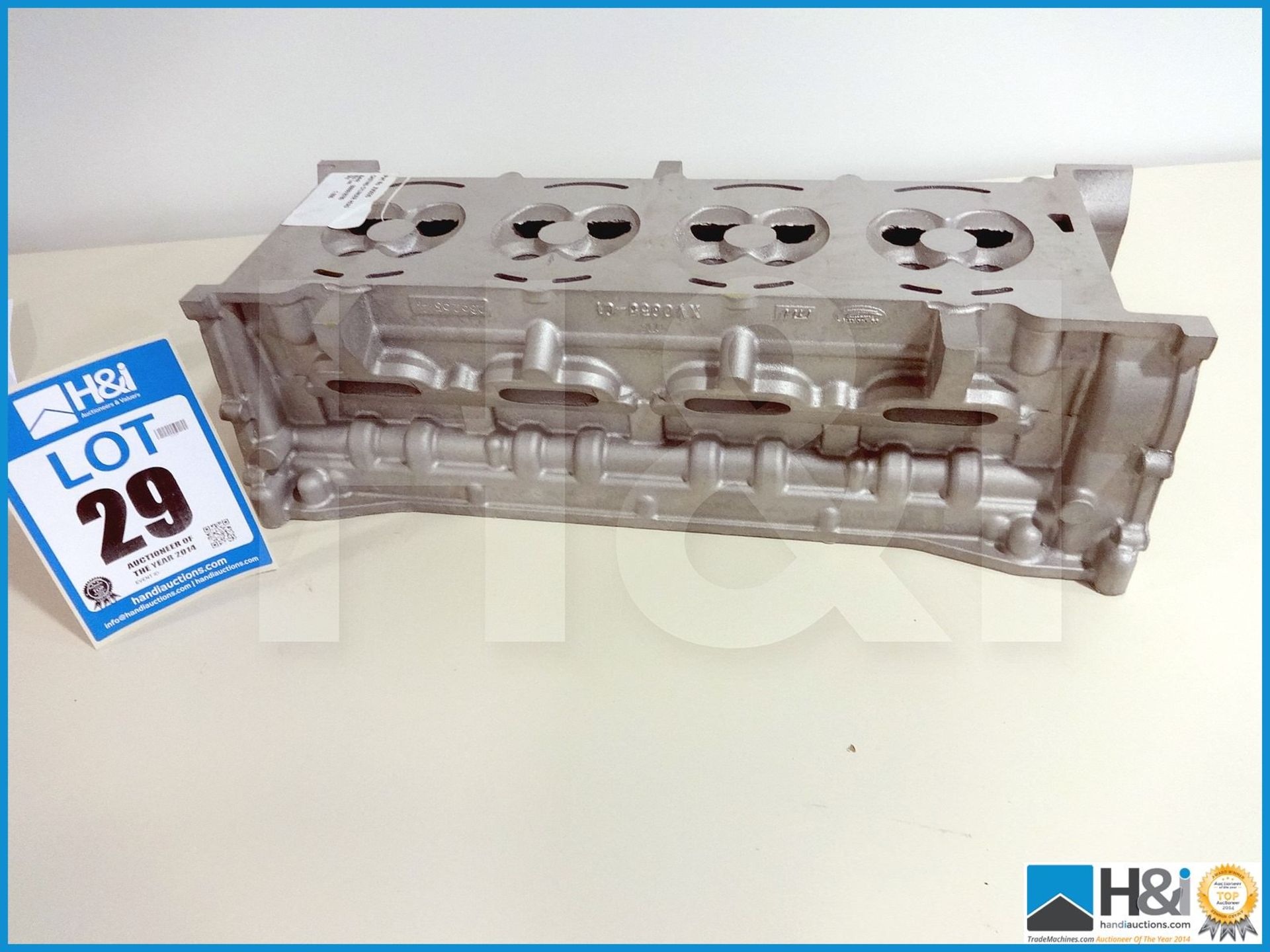 Cosworth XG raw cast cylinder head. MC: XV0035 CILN: 114 - Image 3 of 4