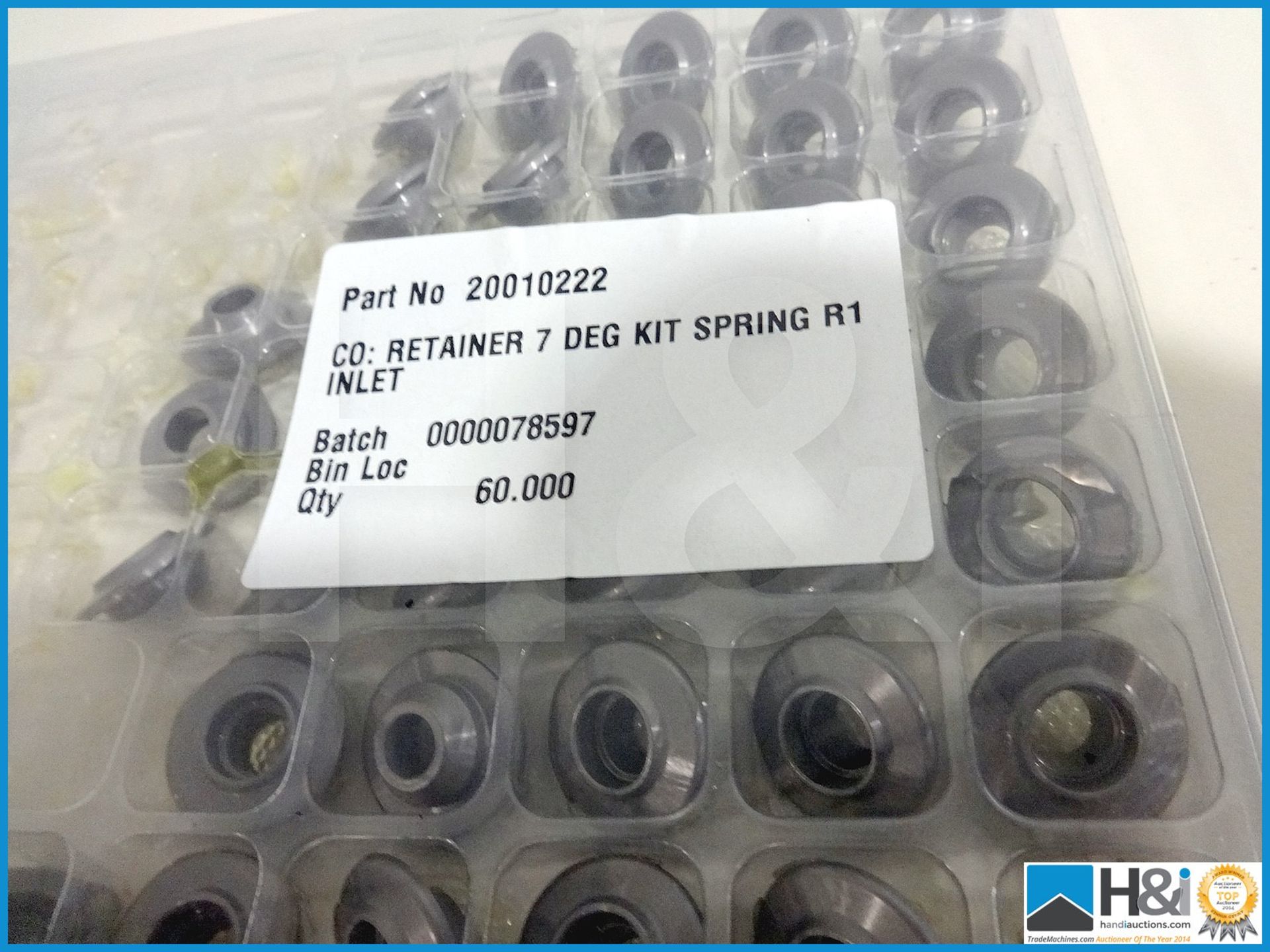 40 off Yamaha retainer 7 degree kit spring R1 inlet. MC: 20010222 CILN: 93 - Bild 3 aus 3