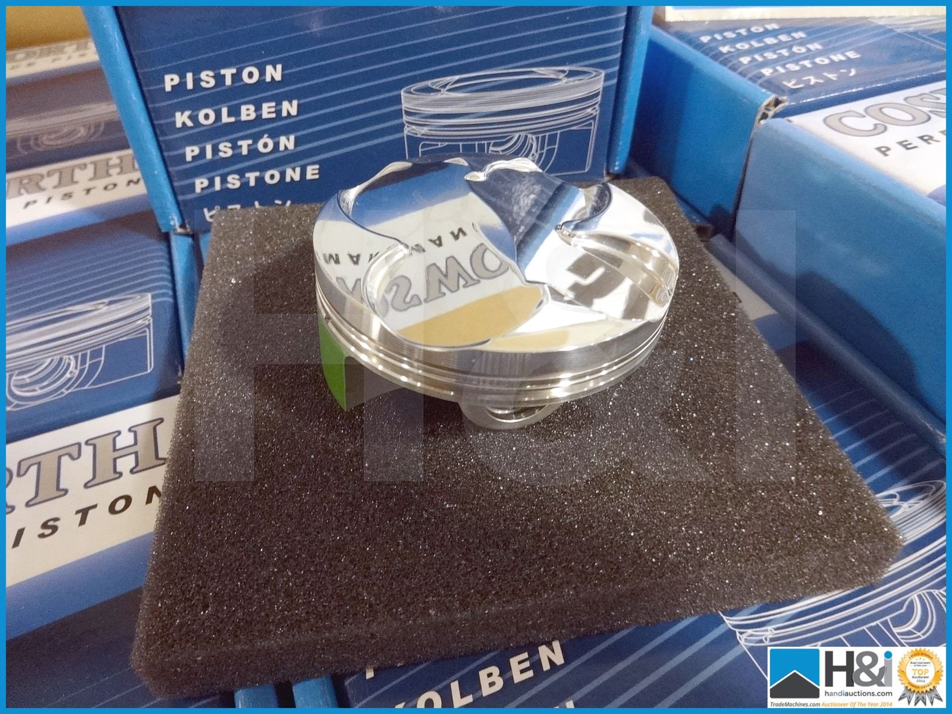 37 off 150MX piston kits. 12.5:1 compression. Brand new and boxed. MC: 20013672 CILN: 125 - Bild 2 aus 3