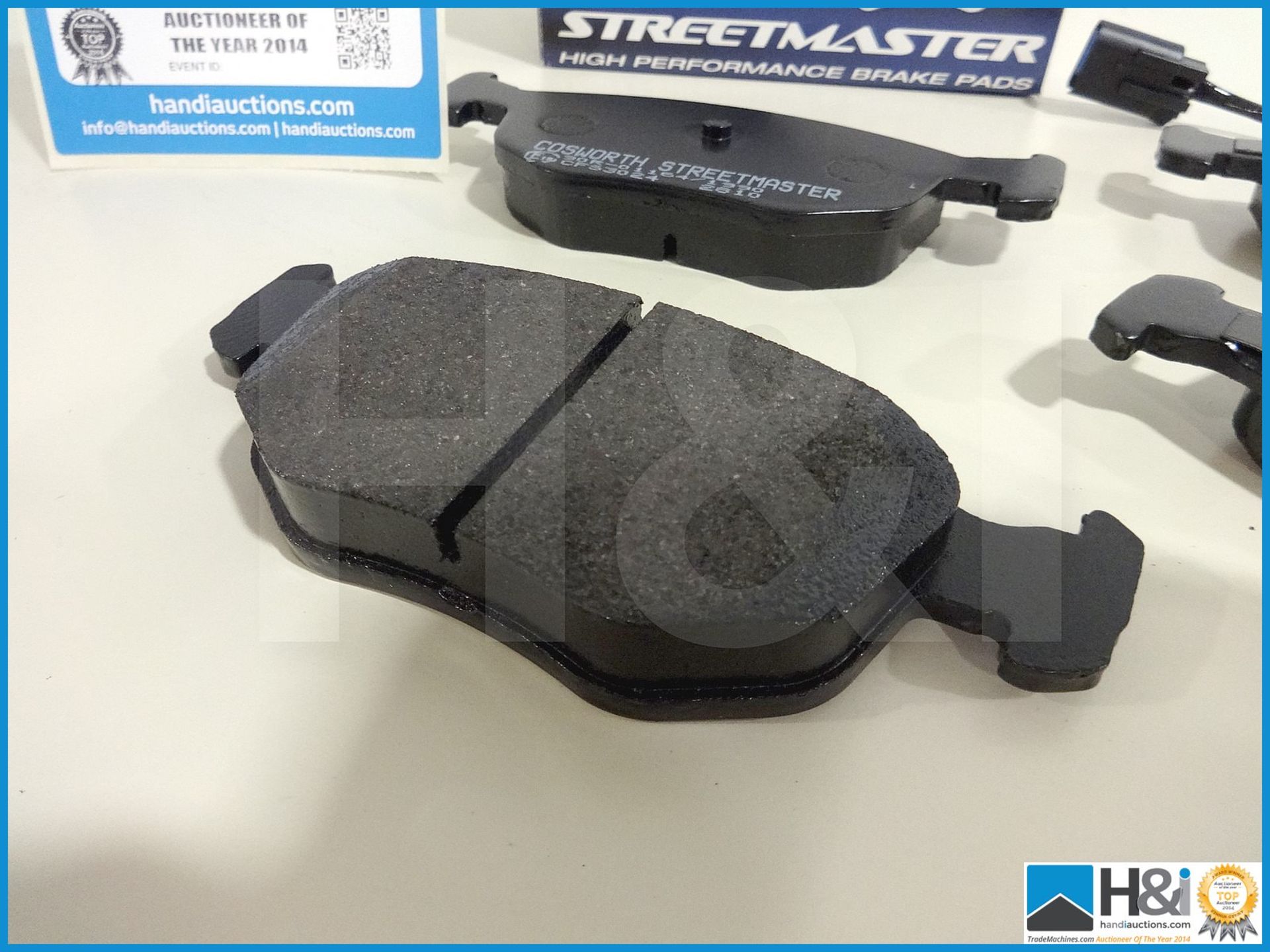 10 off Escort Cosworth 4WD 92-95 front brake pads. New and boxed. MC: CFS3024 CILN: 14 - Image 3 of 5