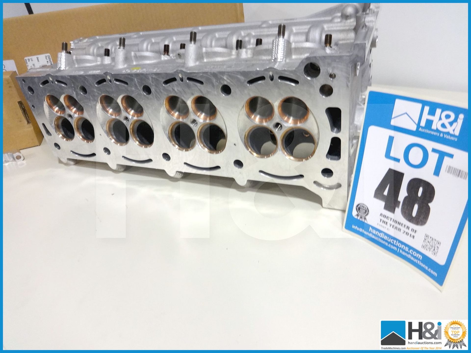 1 off Cosworth XG RH cylinder head assembly - shallow. Valued at over GBP 10,000. MC: XG8640 CILN: 1