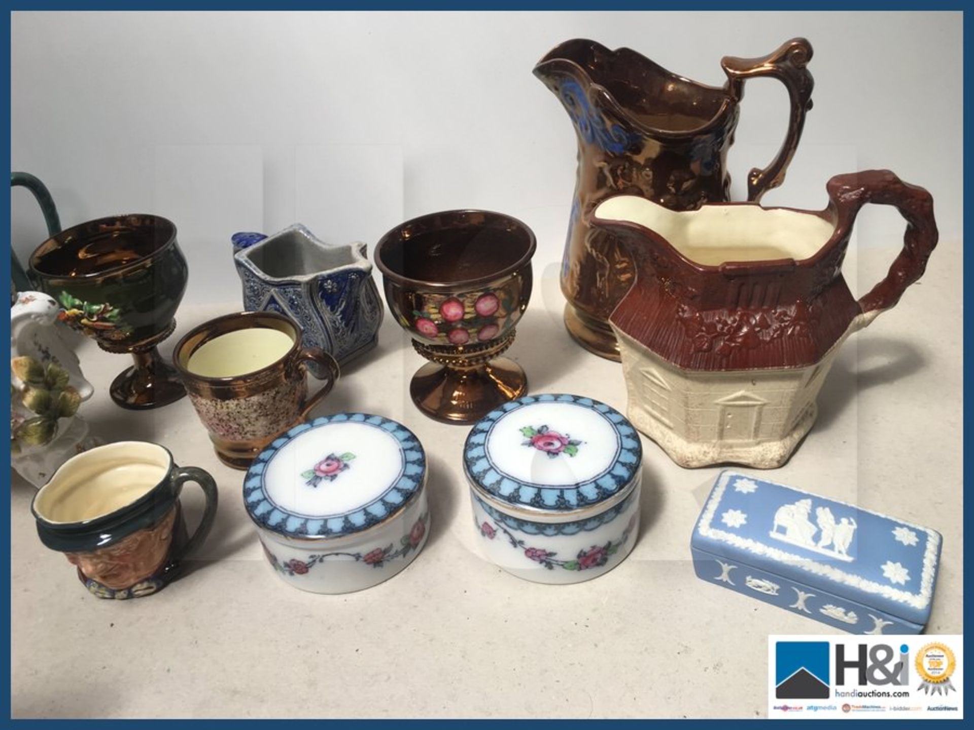 Lot of mixed pottery. - Image 2 of 5