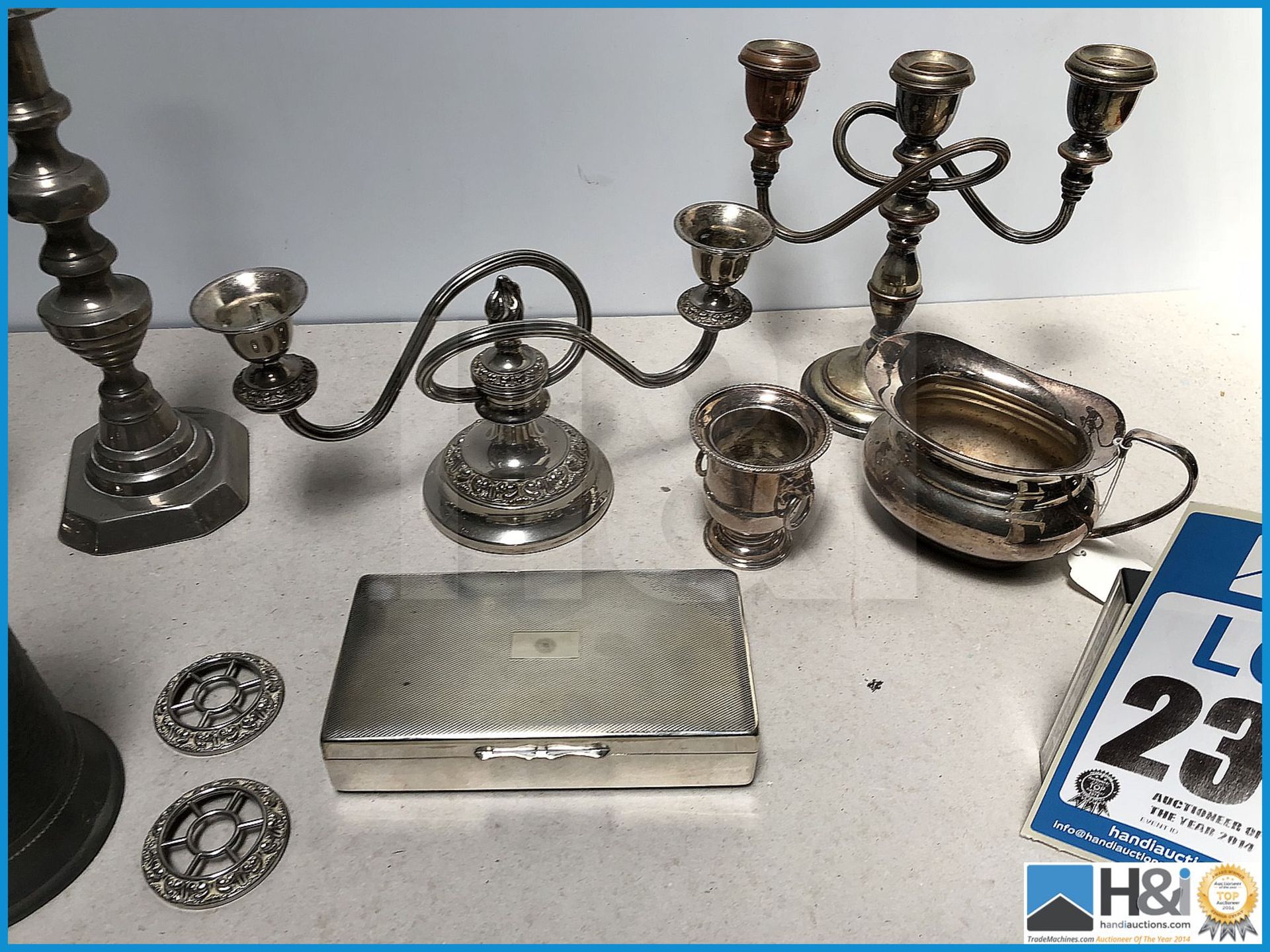 Good lot of mixed silver plate and metal ware. - Image 3 of 4