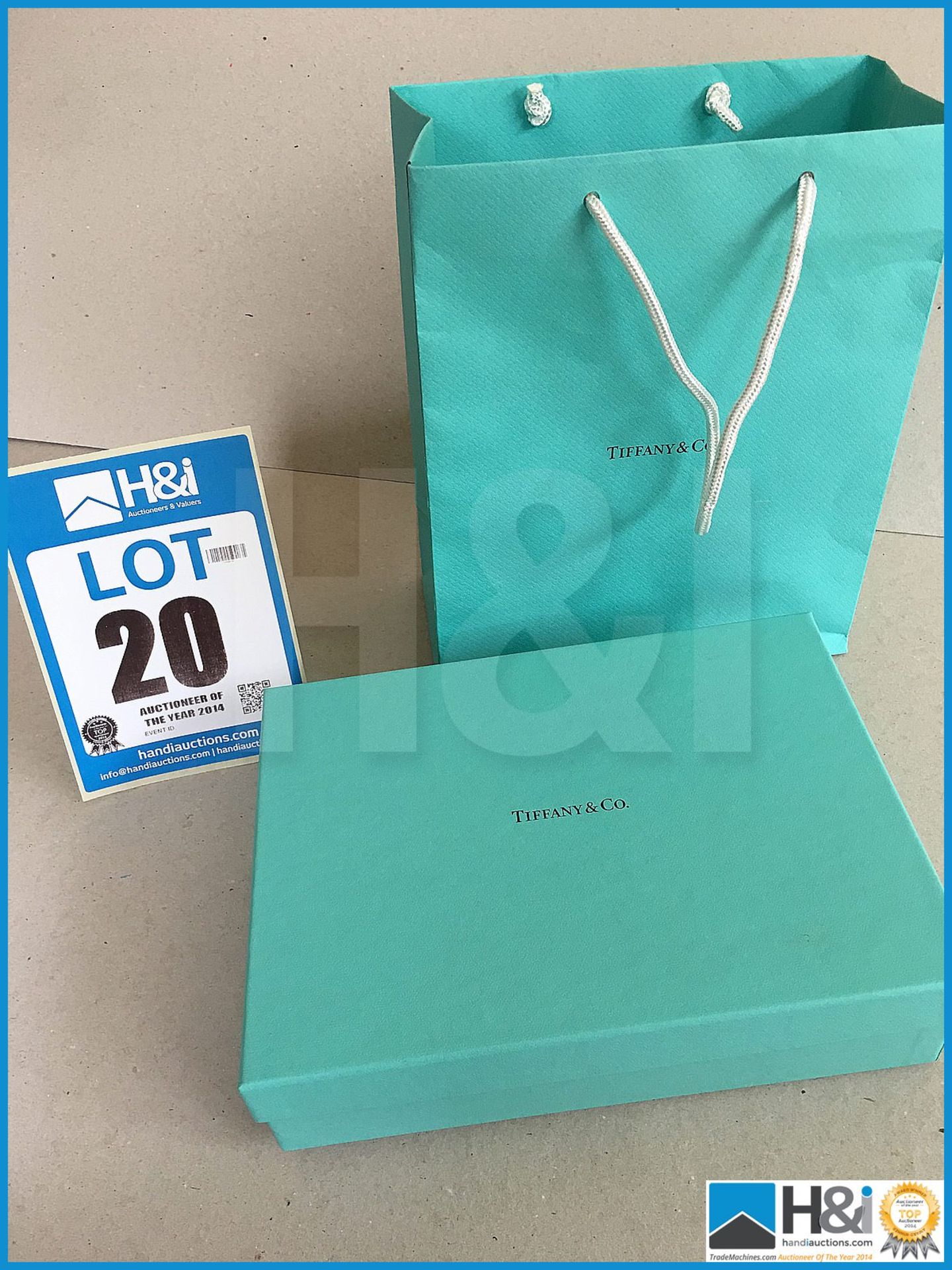 Genuine Tiffany & Co Purse / Wallet in Robins Egg Blue completely unused still with card protectors - Image 10 of 11