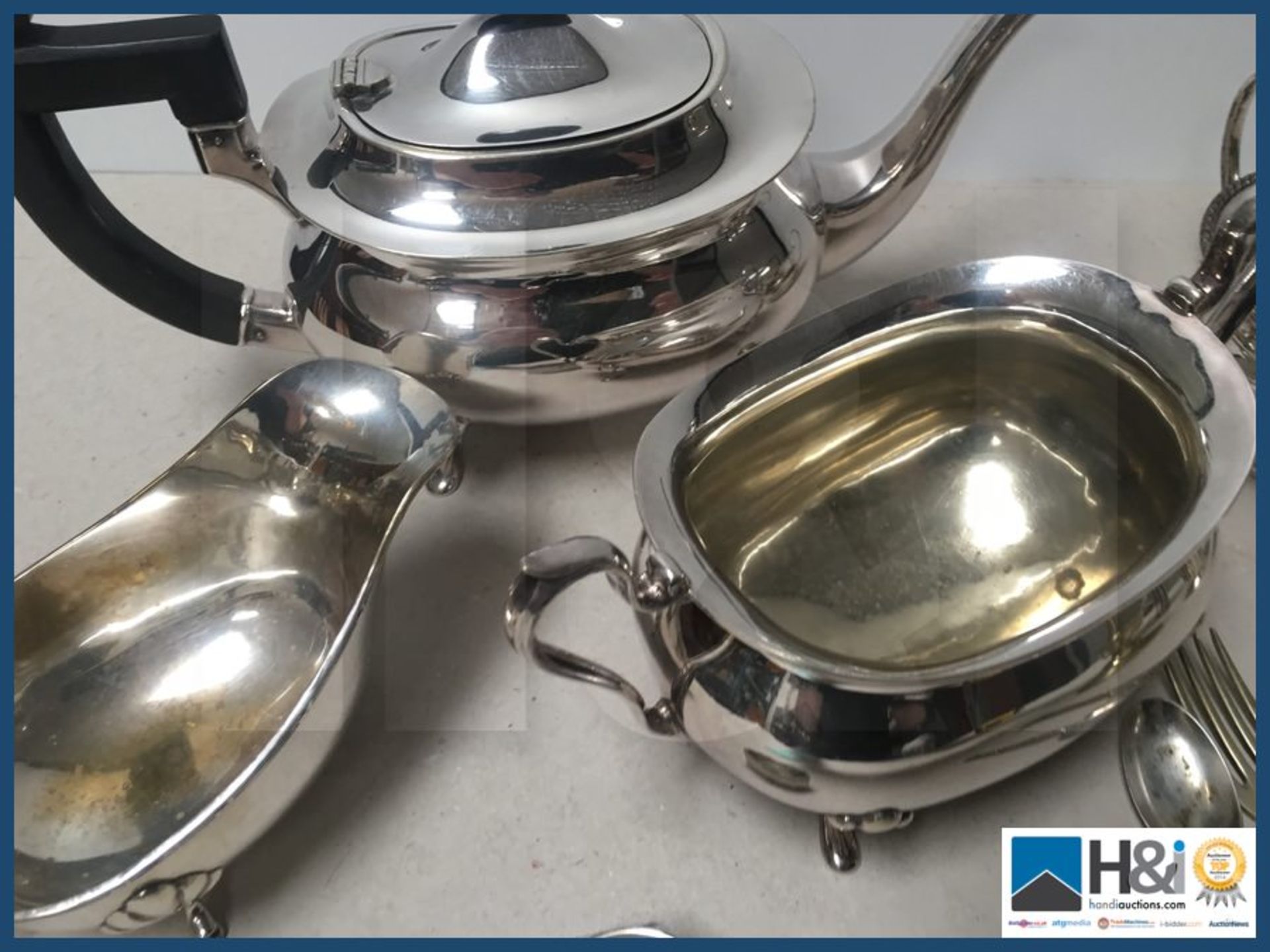 Various vintage metalware teapots etc.. - Image 5 of 5