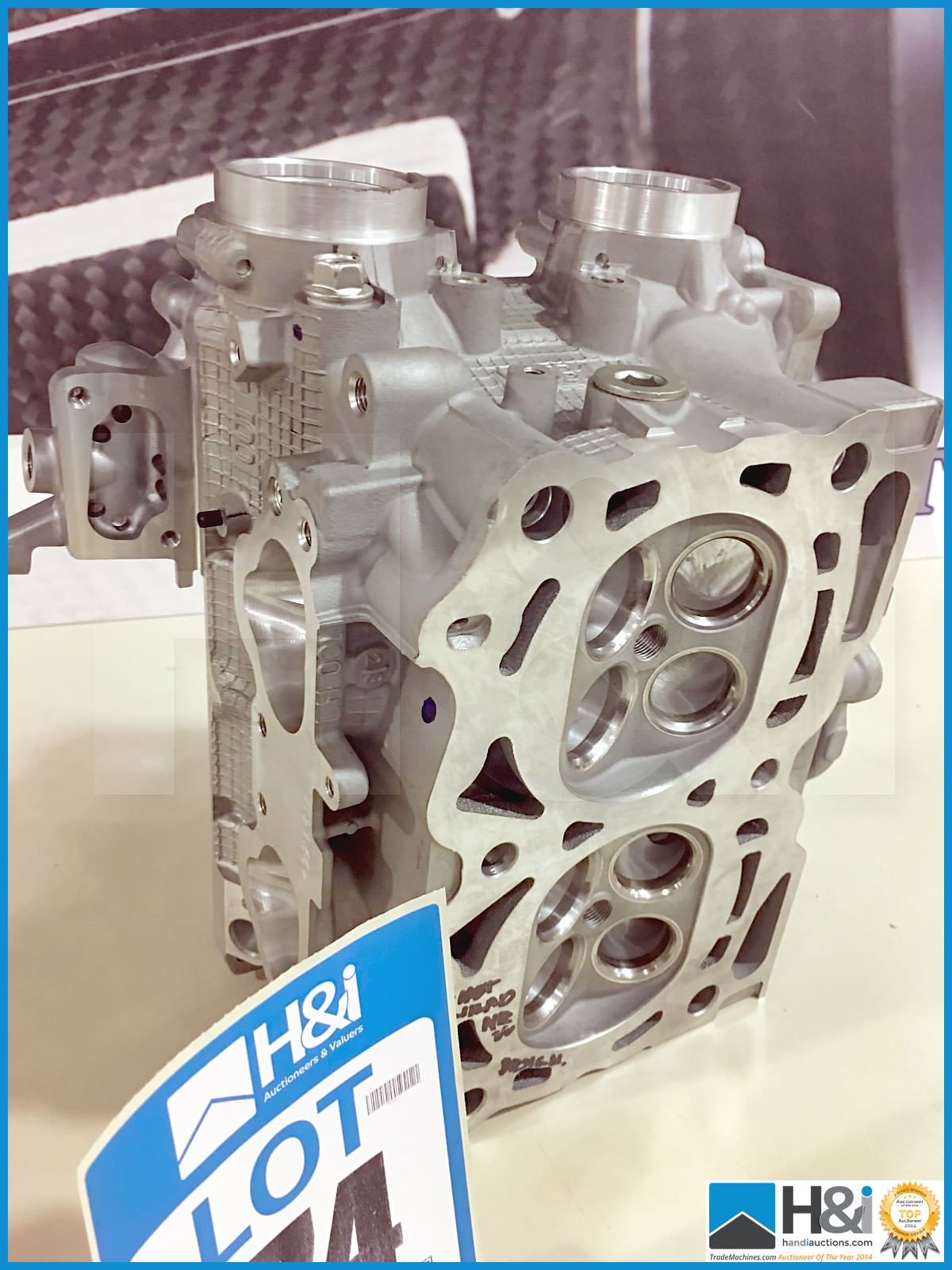 4 off Subaru cylinder head left hand - EJ25 07MY. Appx lot value over GBP 2,100 -- MC:20001530 CILN: - Image 4 of 5