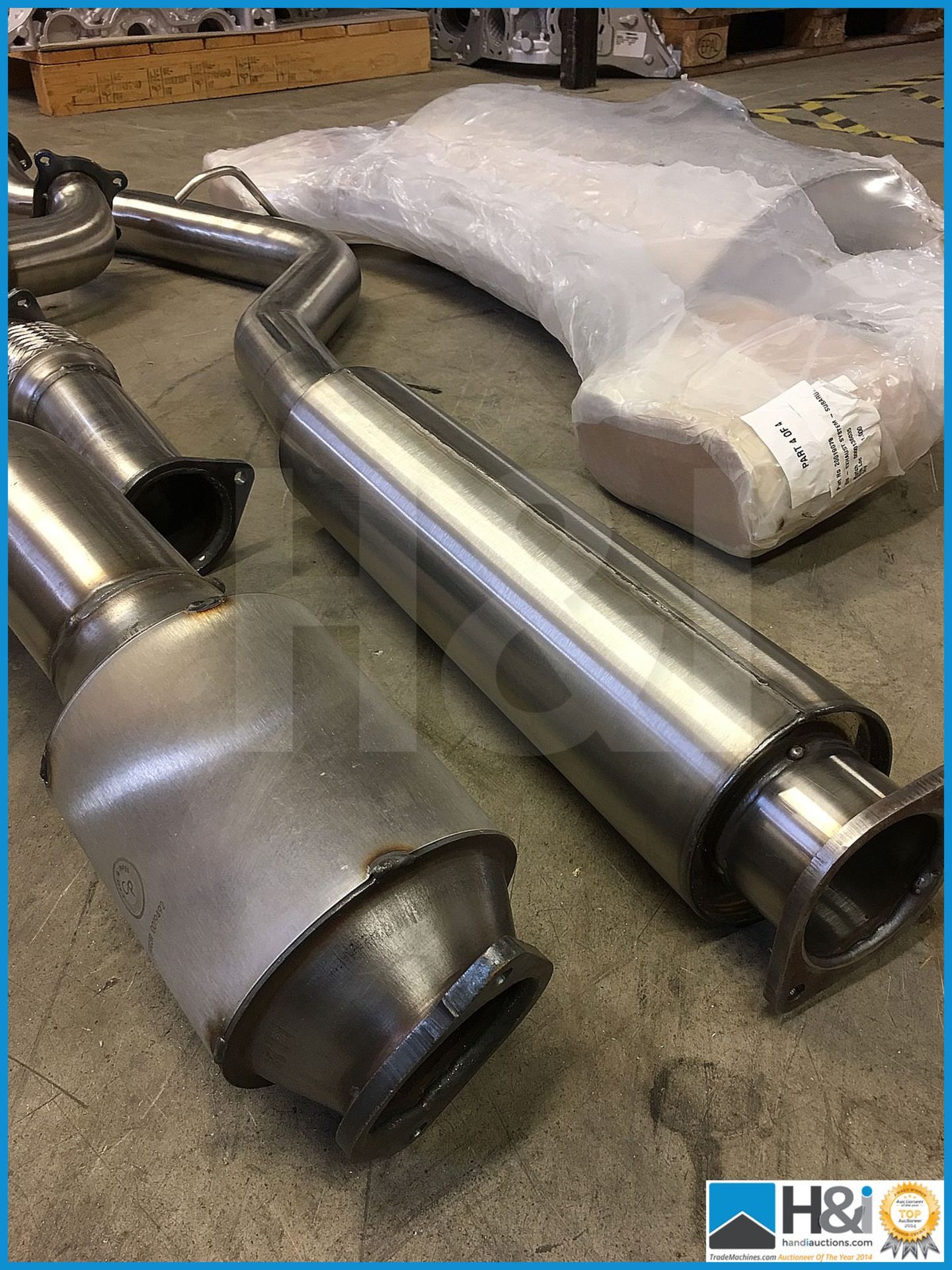 Subaru CS400 exhaust system. Last ones available in the world -- MC:N/A CILN:N/A - Image 4 of 6