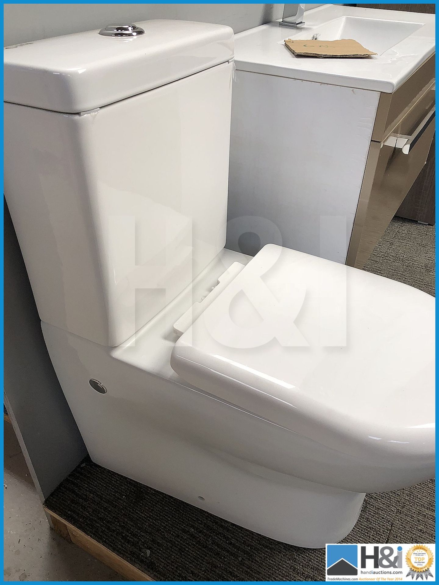 Designer K-014 contemporary WC with top flush and soft close seat .New and boxed. Suggested Manufact - Image 3 of 3