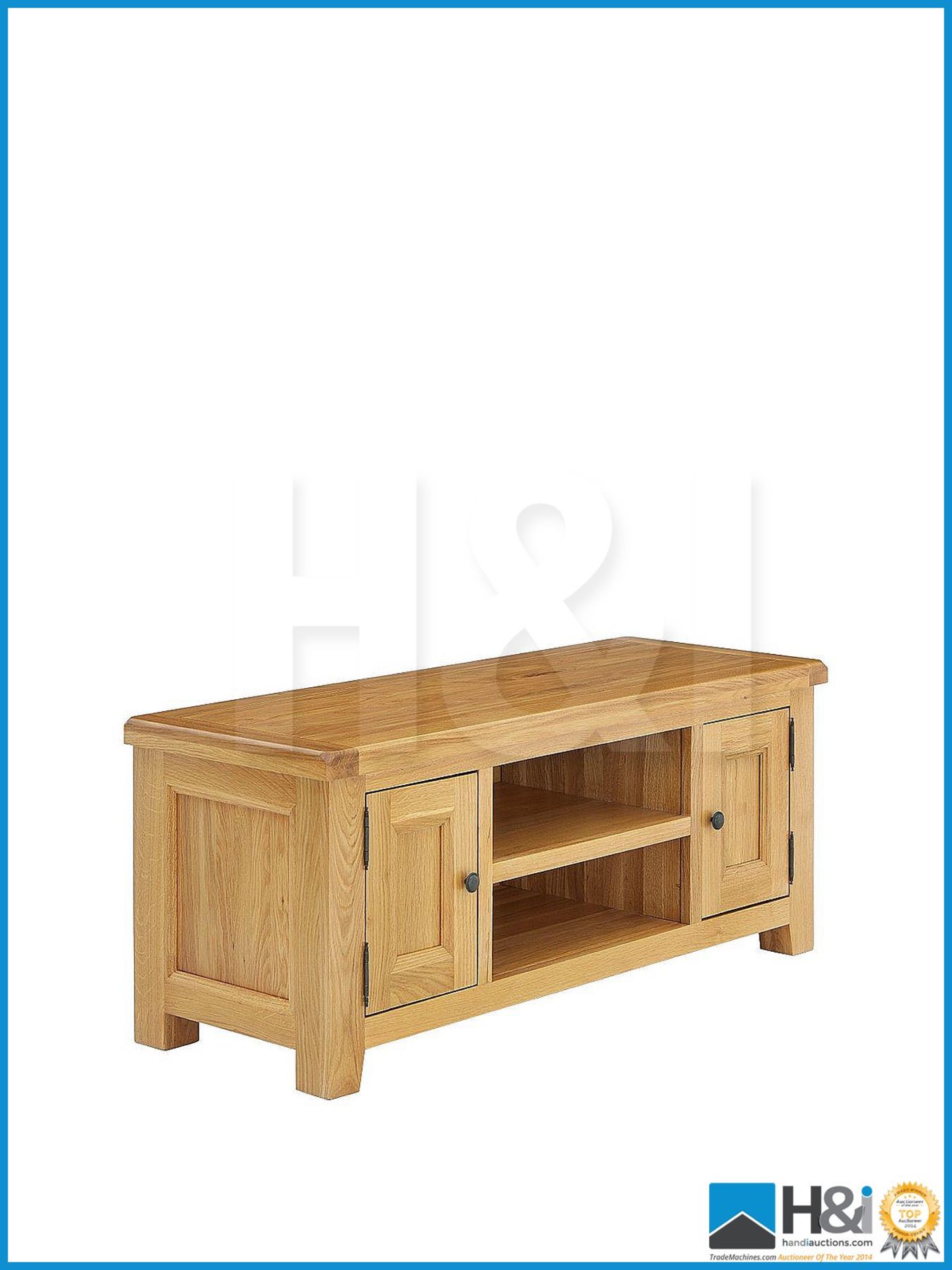 EX-DISPLAY NO VISIBLE DAMAGE OAKLAND 2DOOR LARGE TV UNIT [OAK] 50 x 120 x 45cm RRP GBP 479