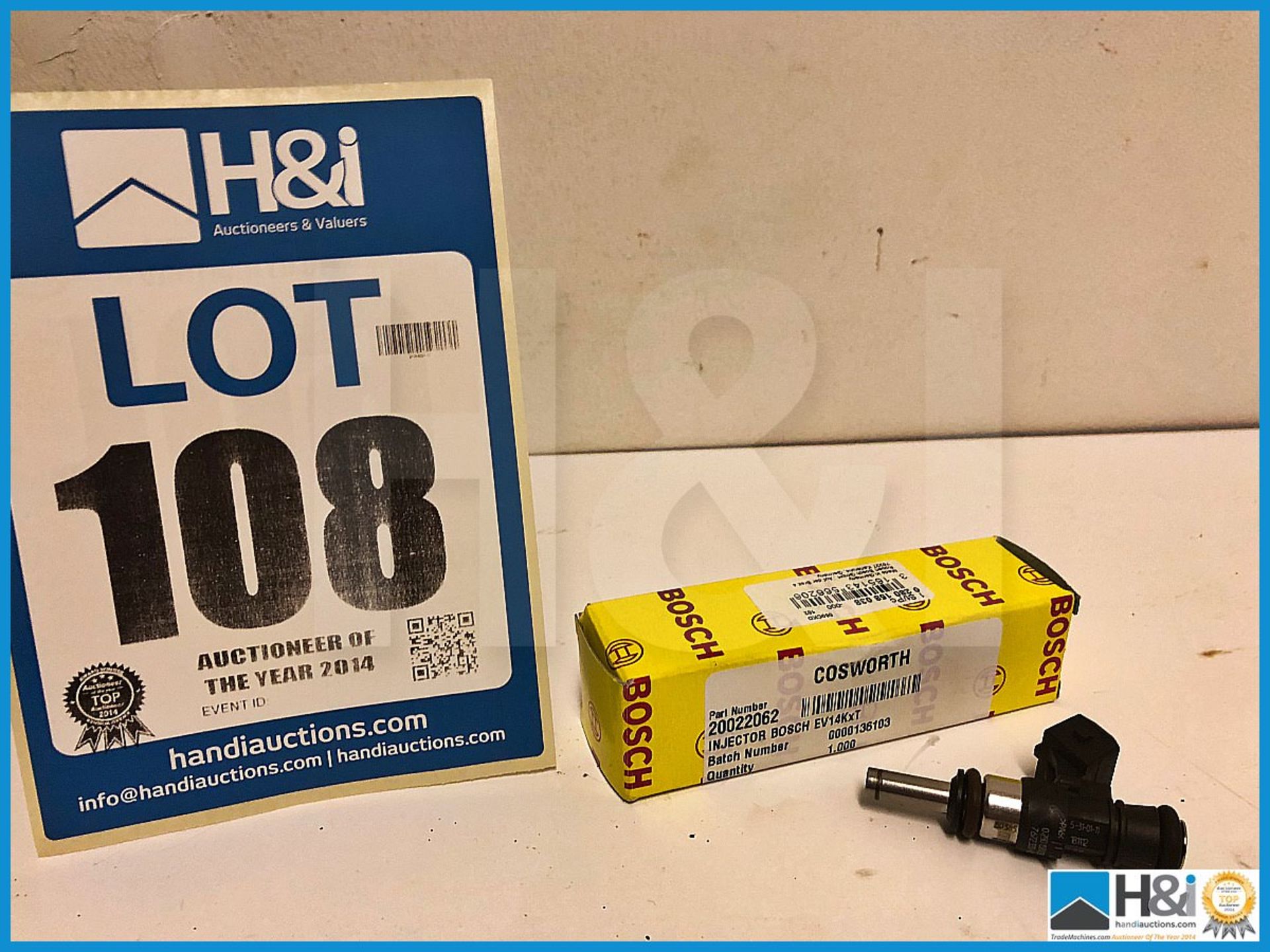 Bosch Injector new in box ex Cosworth