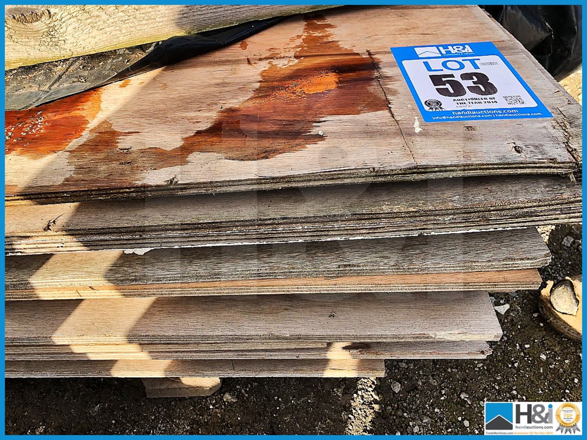 Large qty used plywood sheets good condition, no nails (appx 21 sheets) 8ft x 4ft