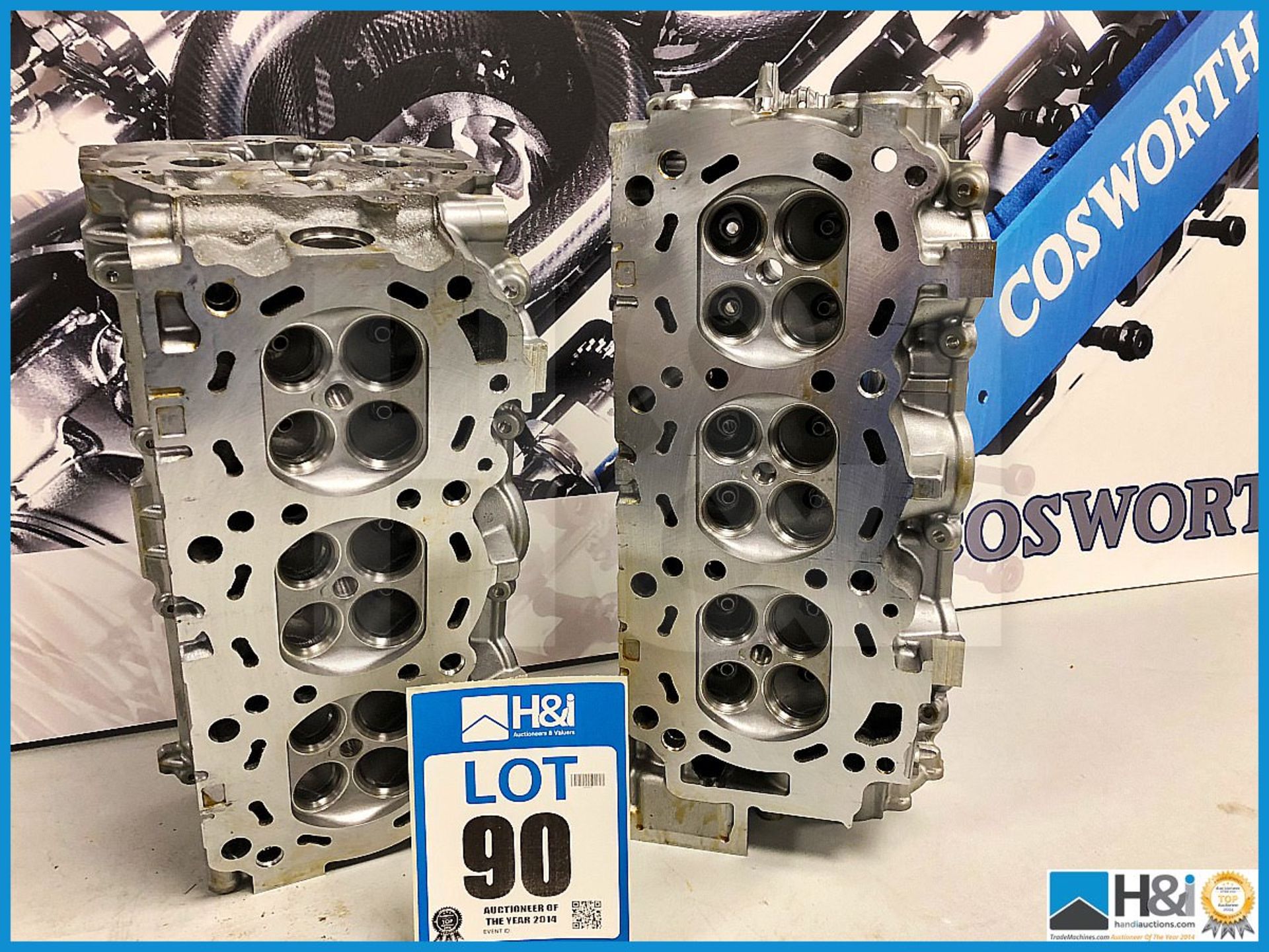 1 x Nissan VQ35 350z Cylinder head assy RH & LH Nissan 300HP. Code: PR8036 & PR8035. Lot 208 & 209