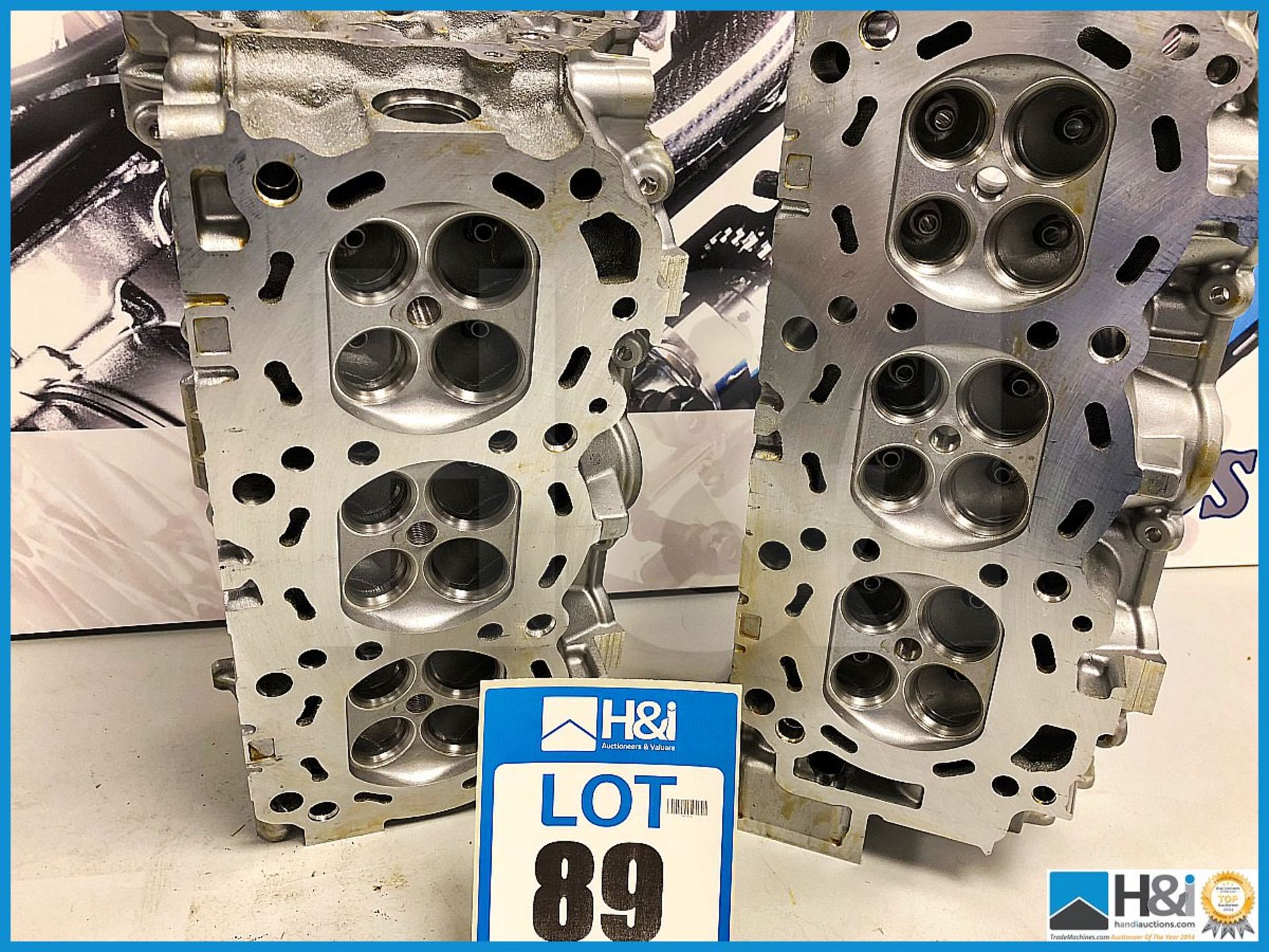 1 x Nissan VQ35 350z Cylinder head assy RH & LH Nissan 300HP. Code: PR8036 & PR8035. Lot 208 & 209 - Image 2 of 2