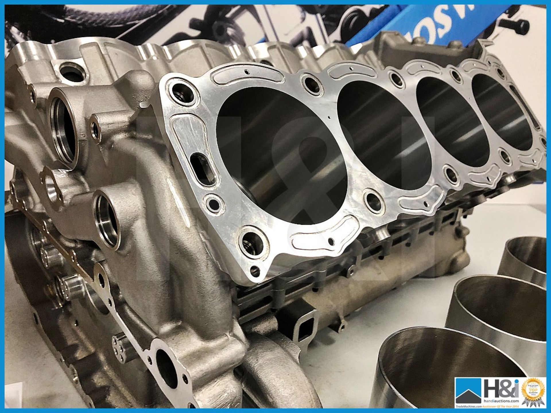 Cosworth XG indycar V8 block, sump and liner assembly. Code: 20001070. Lot 3. RRP GBP 9,500 - Image 2 of 6