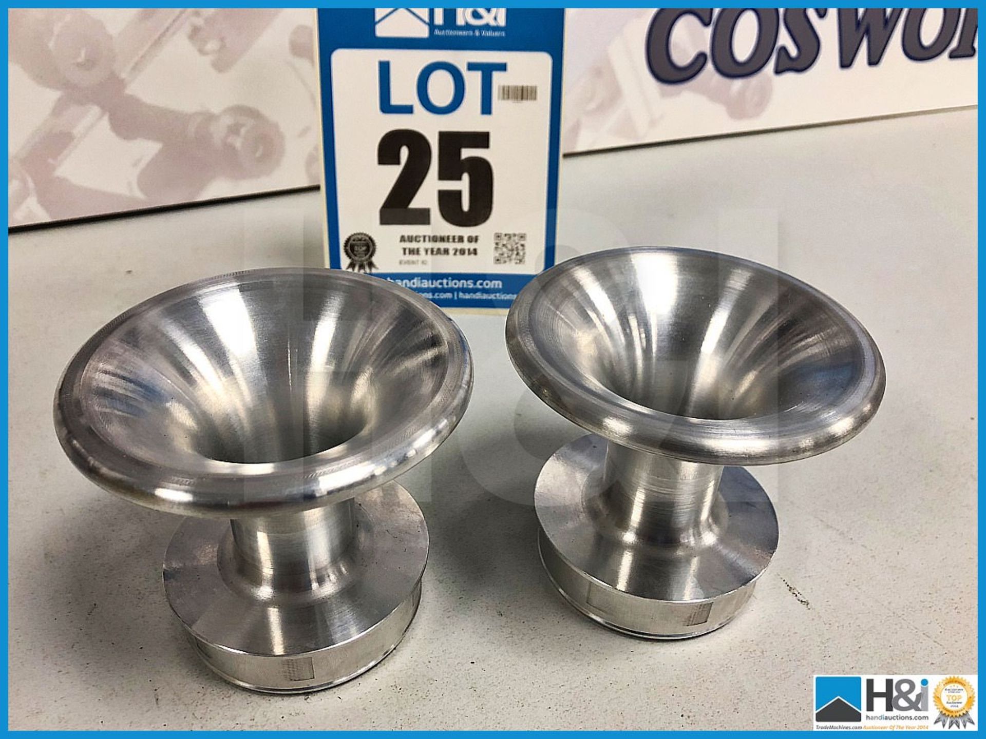 9 x Cosworth Lotus GLC GT2 trumpet air restrictor. Code: 20024592. Lot 233 - Bild 2 aus 3