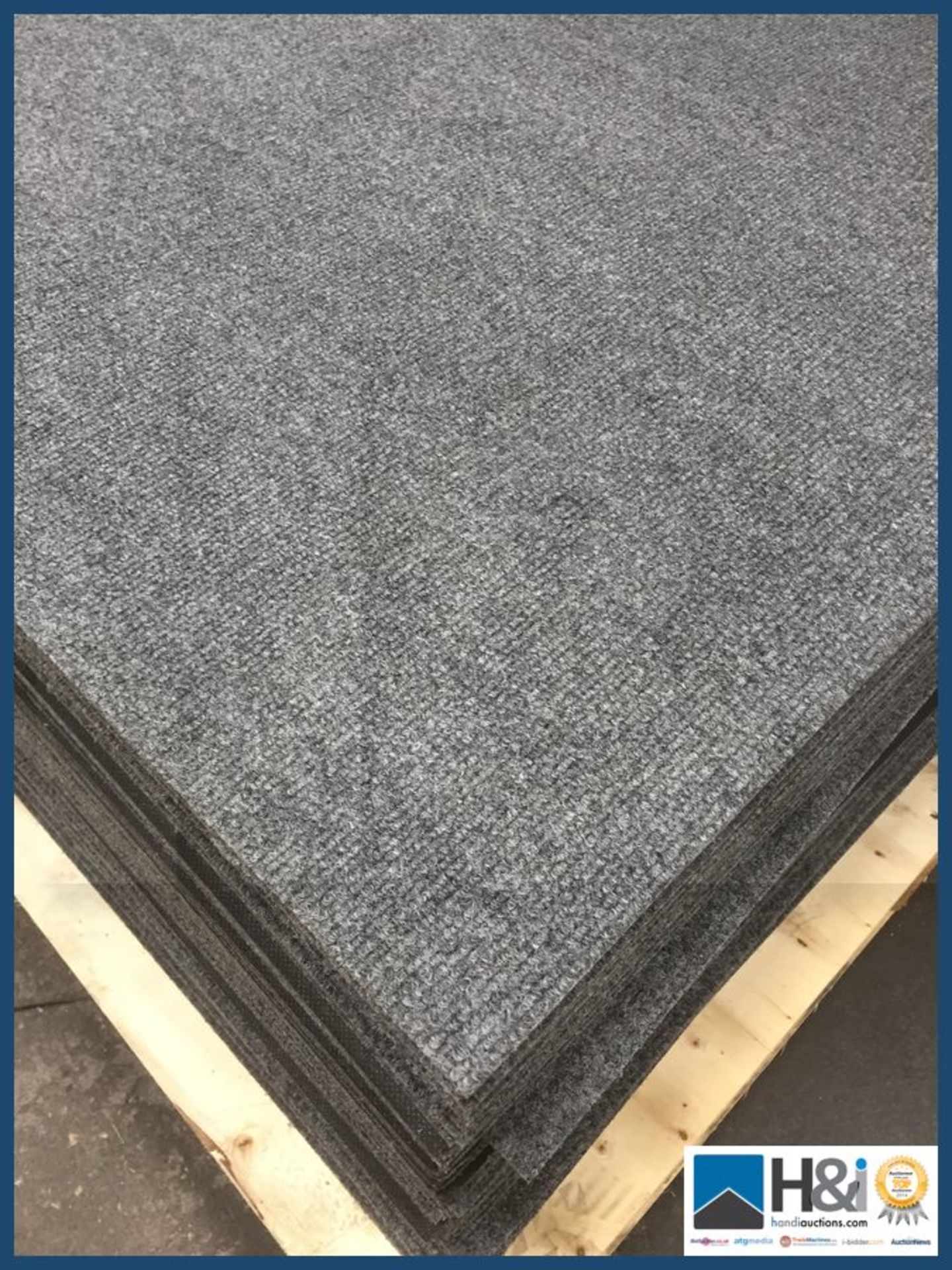 Burmatex contract carpet tiles. Design:Cordiale. Colour:Canadian Diamond. 80 tiles total 20m2 per lo - Image 2 of 3