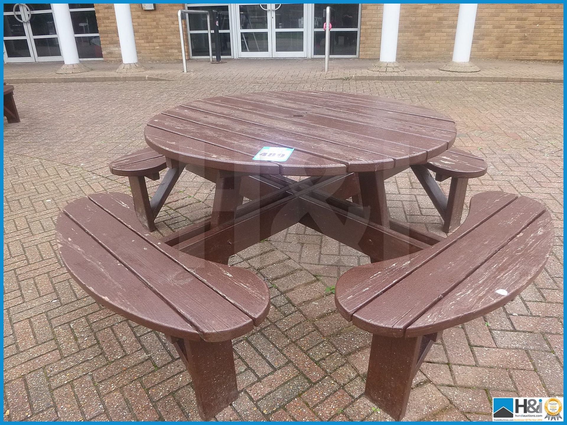 PICNIC BENCH AND TABLE