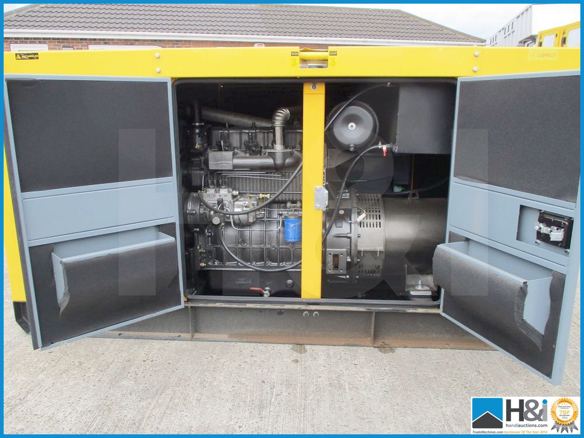 Brand new, unused Kawakenki KK-60KvA diesel generator. No oil or water and ready for transportation. - Bild 4 aus 5