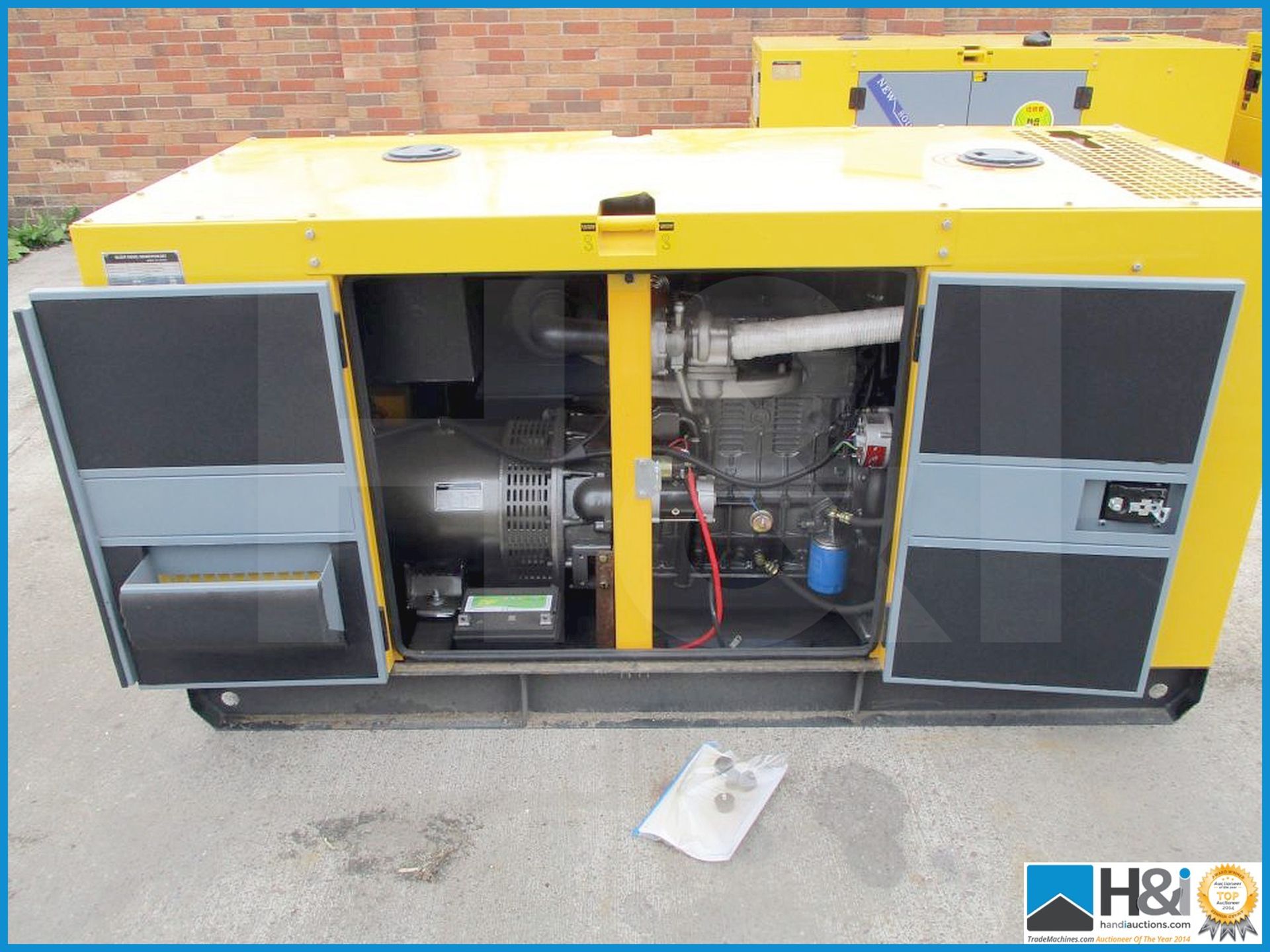 Brand new, unused Kawakenki KK-50KvA diesel generator. No oil or water and ready for transportation. - Bild 2 aus 4