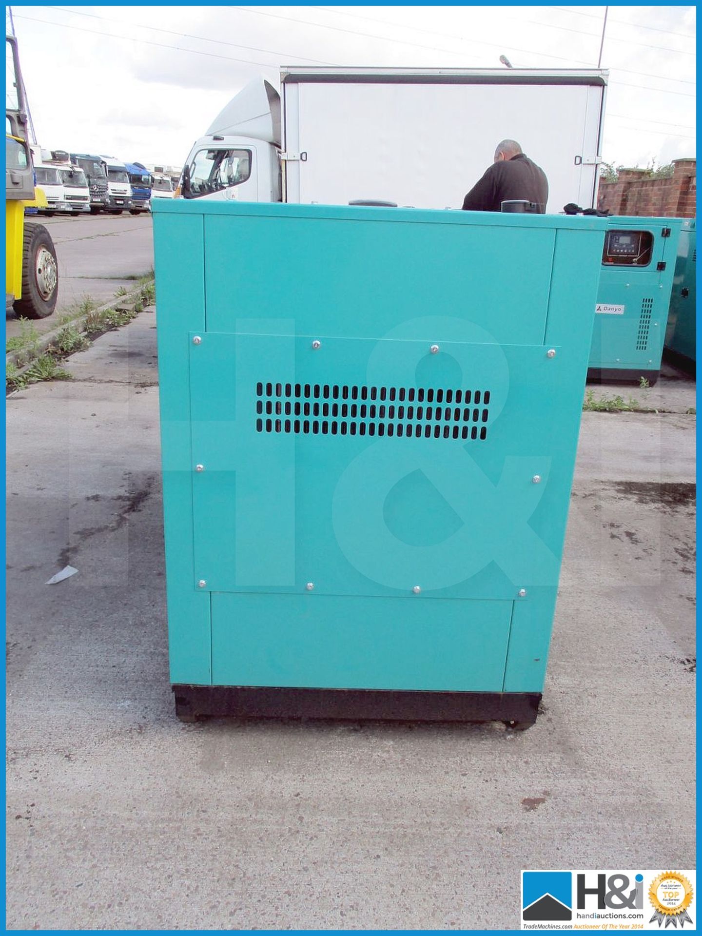 Brand new, unused Danyo 100KvA diesel generator. No oil or water and ready for transportation. Singl - Bild 6 aus 6