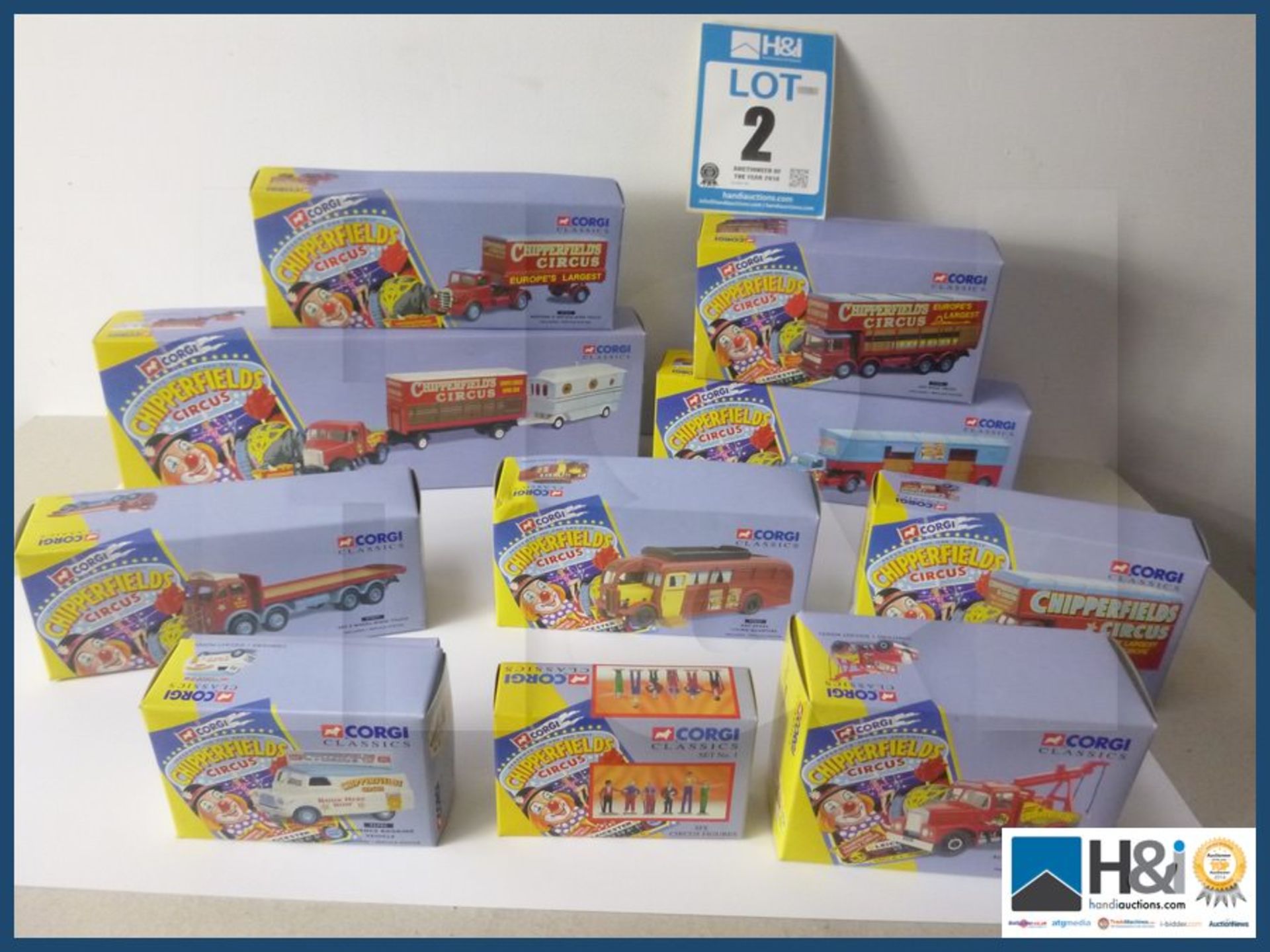 Corgi classics fine selection of Chipperfields circus new and boxed.