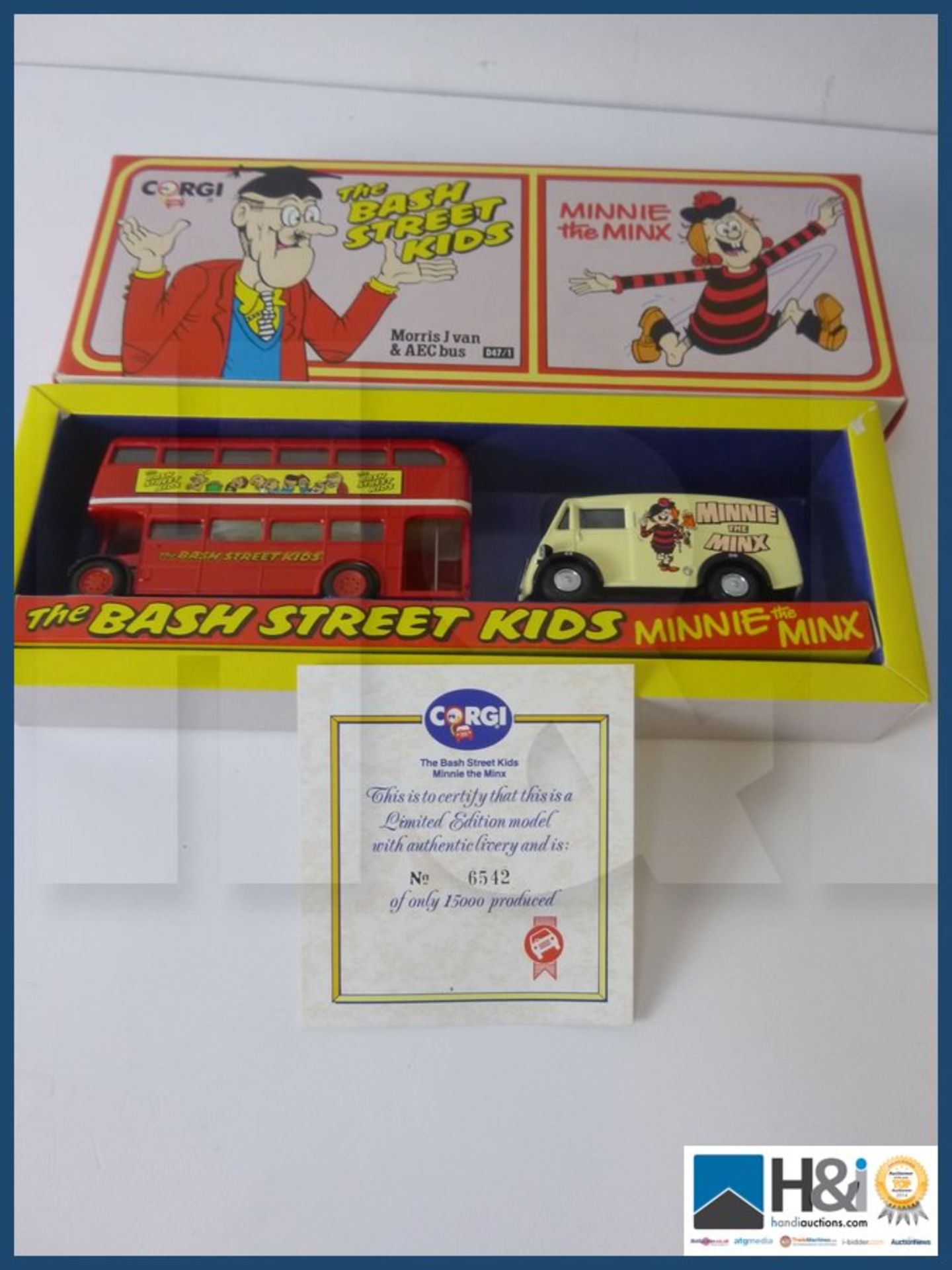 Corgi. Bash street kids Morris J van &AEC bus. - Image 3 of 3