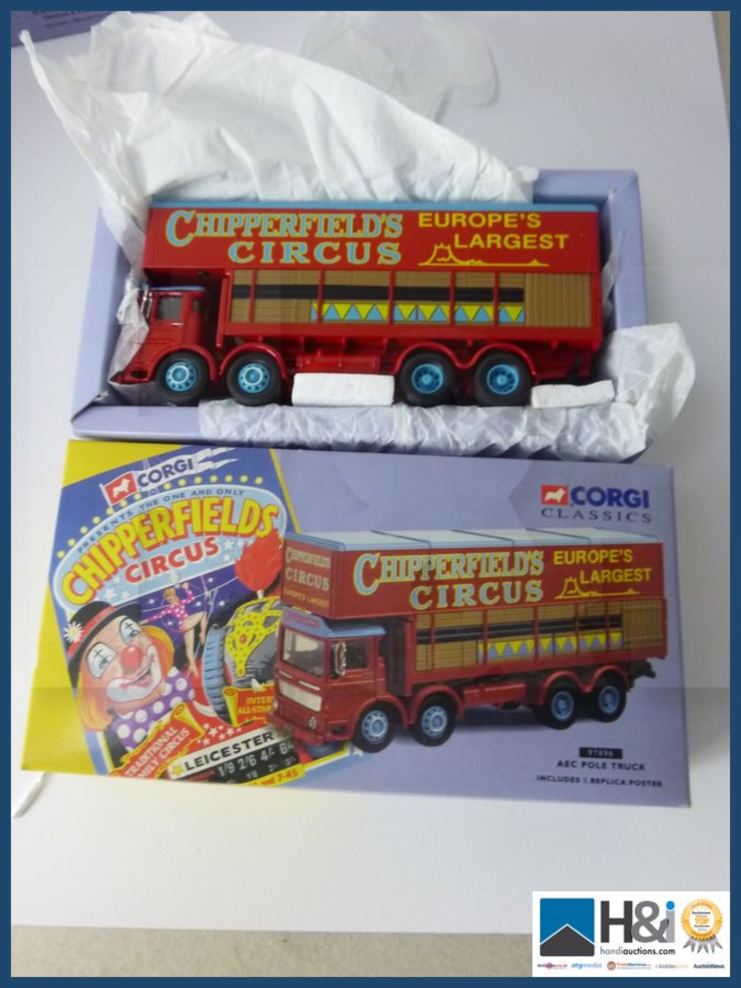 Corgi classics fine selection of Chipperfields circus new and boxed. - Image 2 of 12