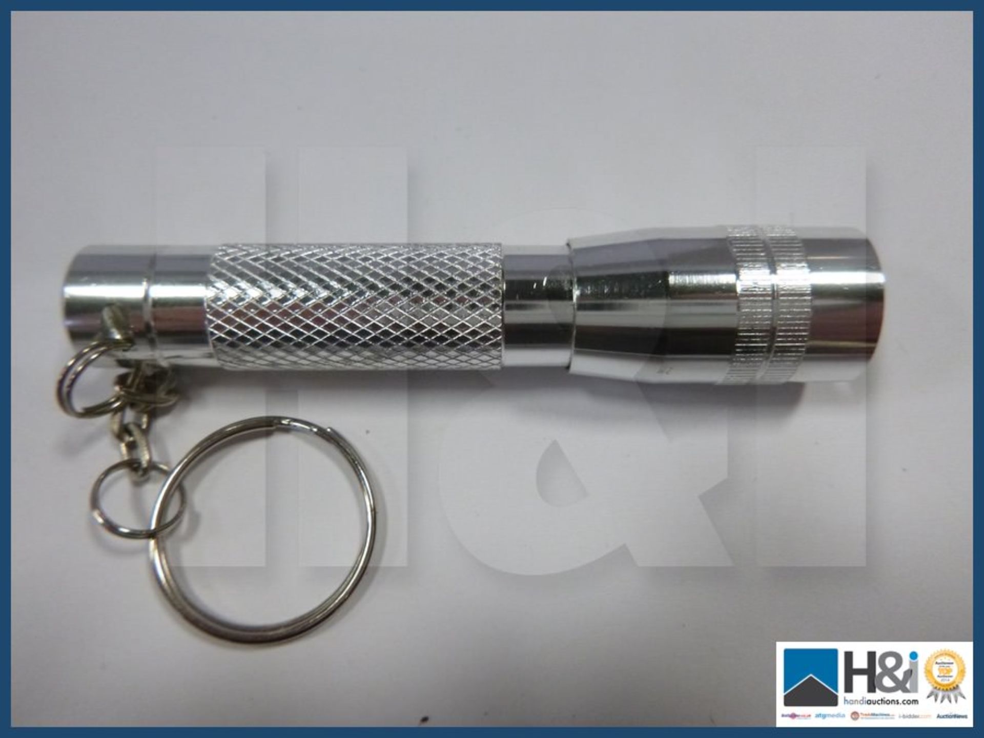 X20 silver key ring torches. - Image 2 of 3
