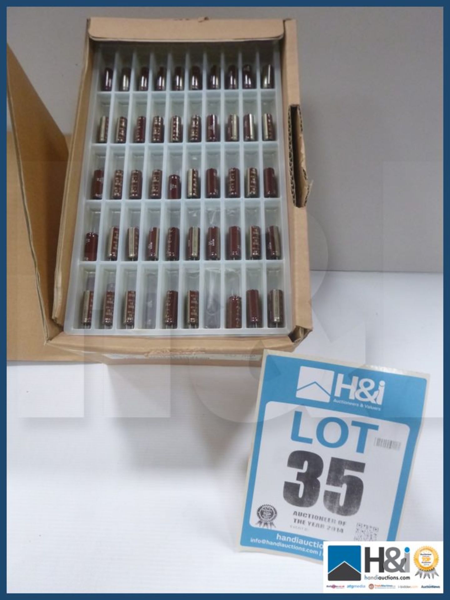 X 750 pcs 1000uf 16v radial electrolytic capacitors 10mm diameter.