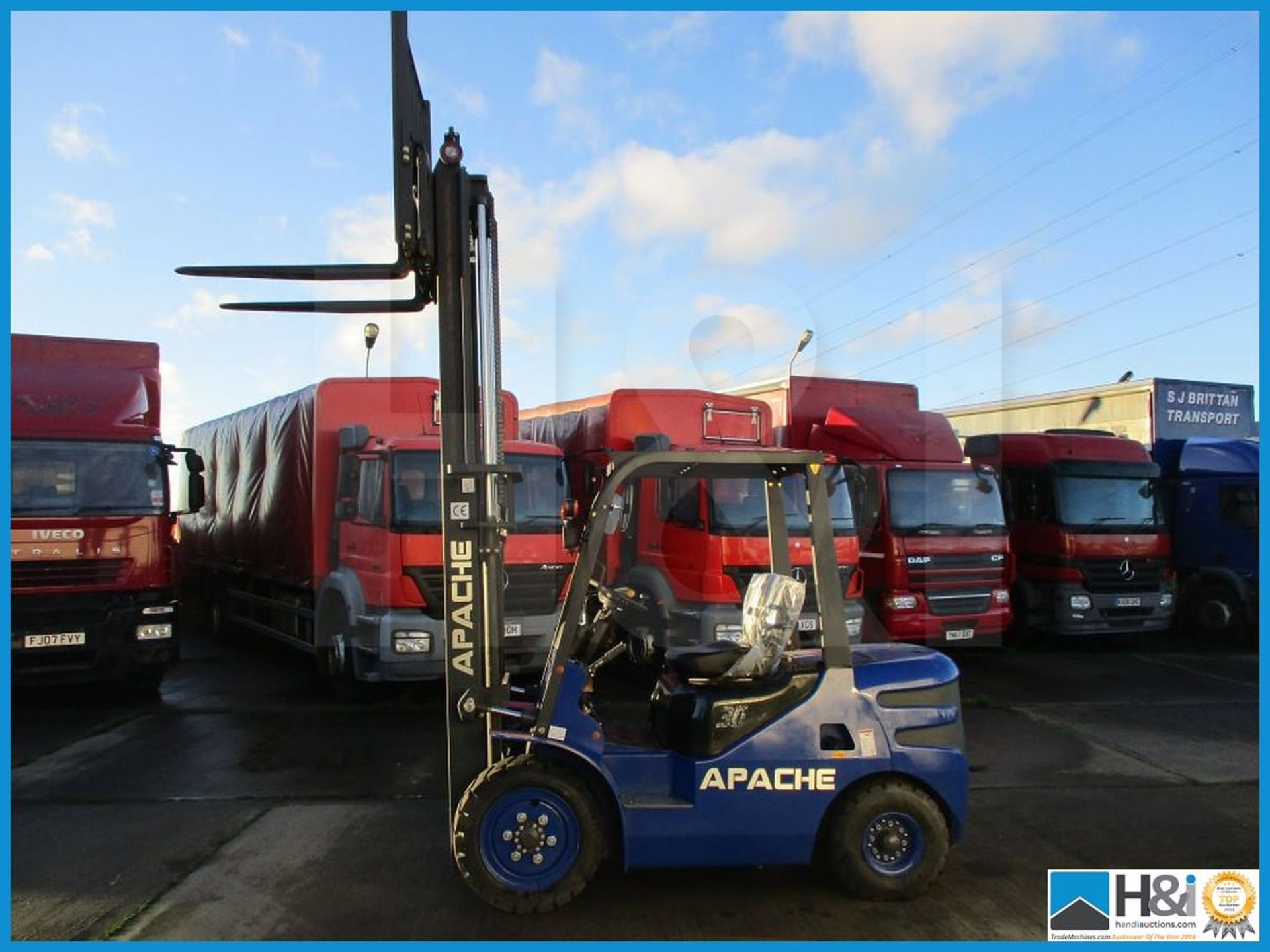 2018 Apache HH30Z-NI-D 3 Ton diesel forklift truck, 2 stage mast, automatic, side-shift - Image 4 of 19