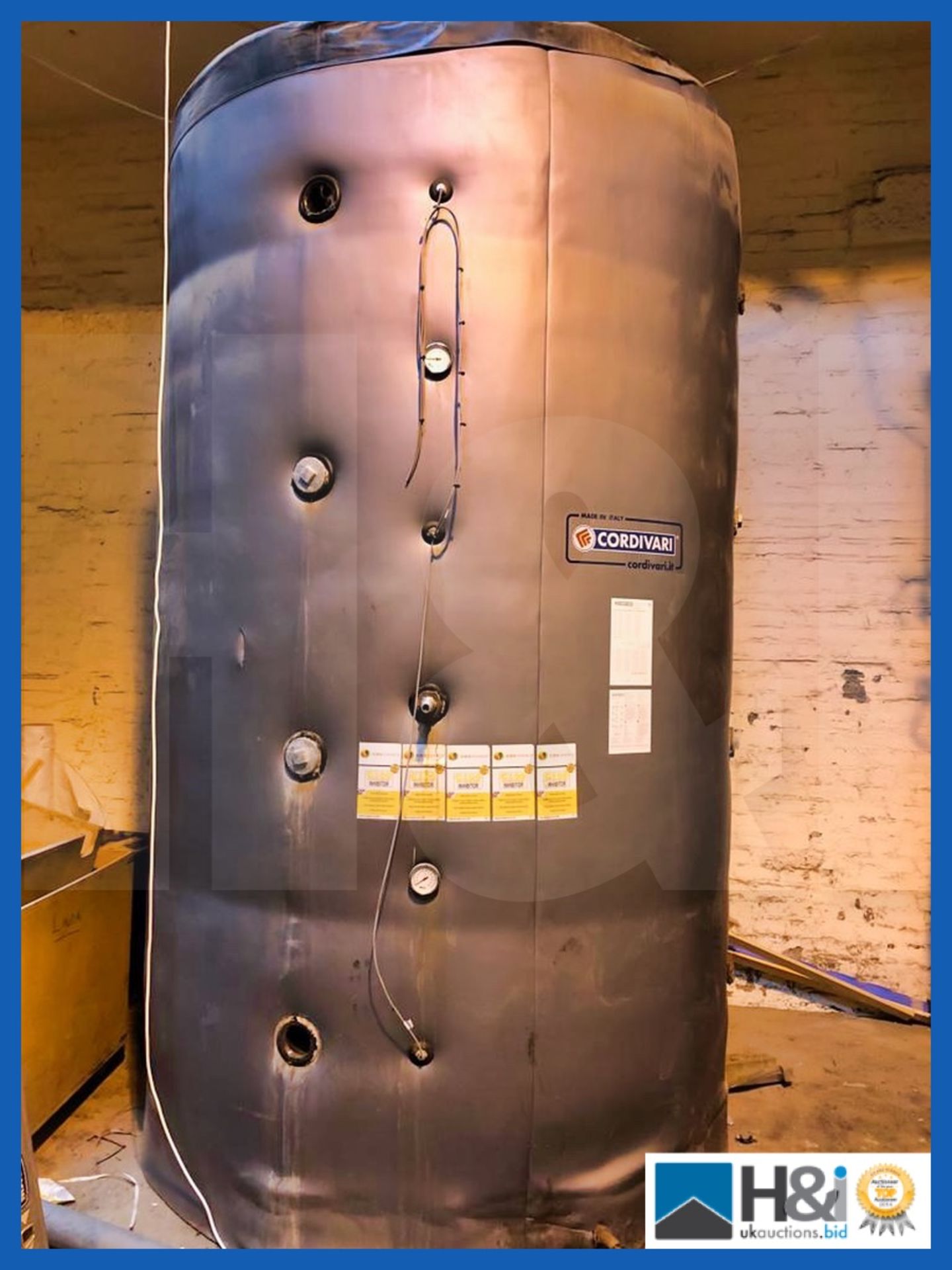 2018 year Cordivari Buffer tank for the storage of hot water for heating supply. Believed to be 8000 - Image 8 of 10