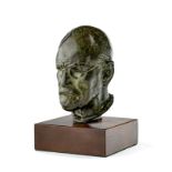 Oscar Nemon (19061985) Sigmund Freud c. 1930 sculpture en bronze signée h. 148 cm (hors socle)