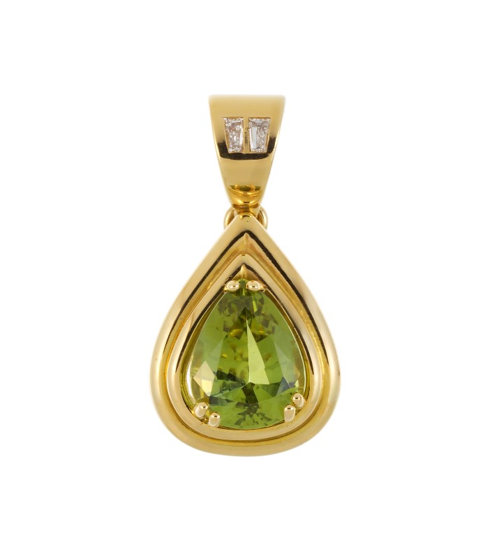 Gübelin pendentif or 750 serti d'une tourmaline taille poire bélière sertie de deux diamants