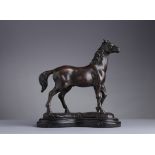 MILO (début du XXe siècle), Cheval au pas, Sujet en bronze à patine brune sur un [...]