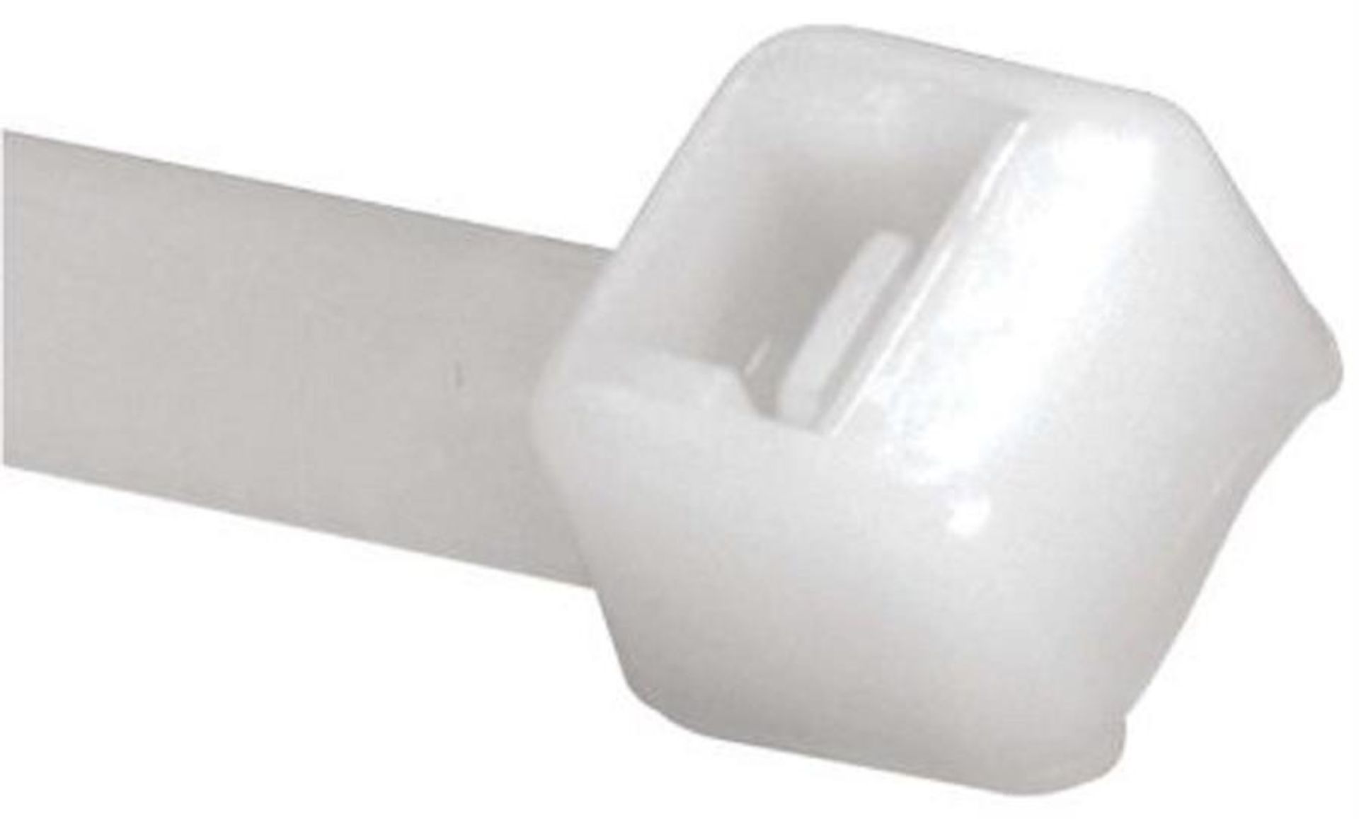 7000 x Panduit Natural Nylon Locking Cable Tie Cable Tie, 142mm x 3.6 mm, PLT Series
