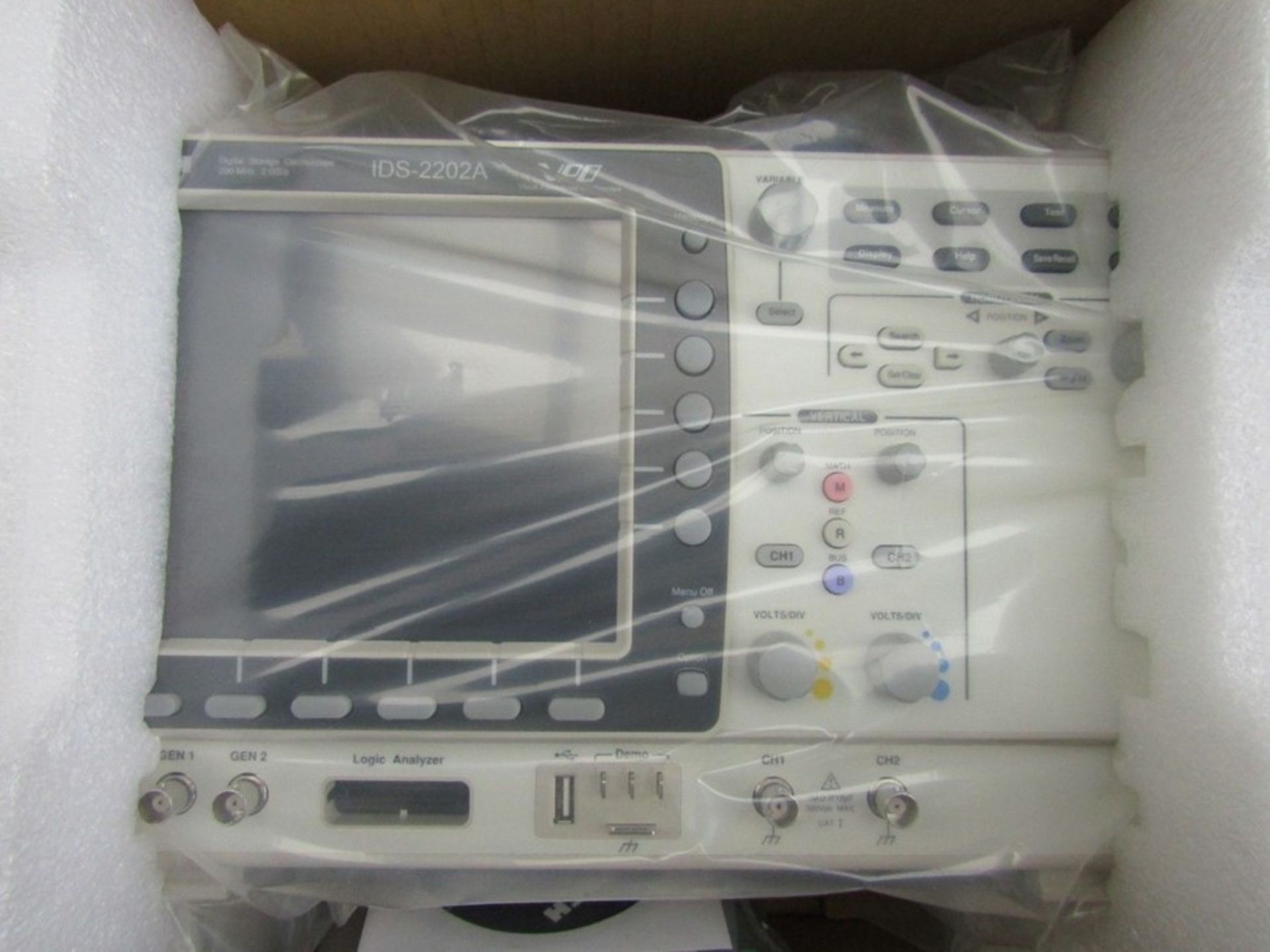 IDS-2202A Digital Oscilloscope, Digital Storage, 2 Channels, 200MHz, ISO-TECH IDS2000A Series - Image 2 of 4