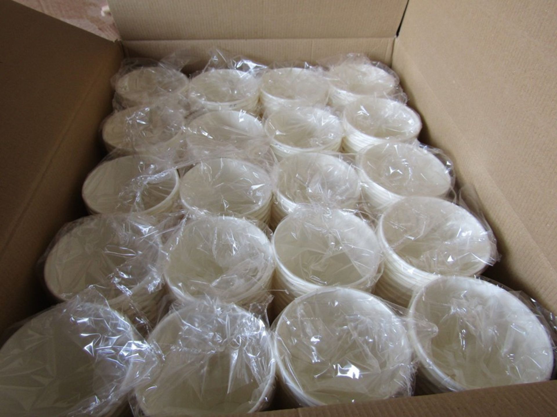 Box of 1000 x 600ml Cardboard Measuring Cups - Paint Measure - TCB-1000 164366 - Image 2 of 3