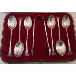 Vintage Boxed set of 6 Silver Spoons and Tongs.