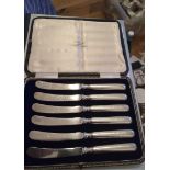 Vintage Boxed Set of Silver Handled Butter Knives.