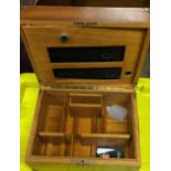 Davidoff Mahogany Cigar Humidor 14" x 11" x 7".