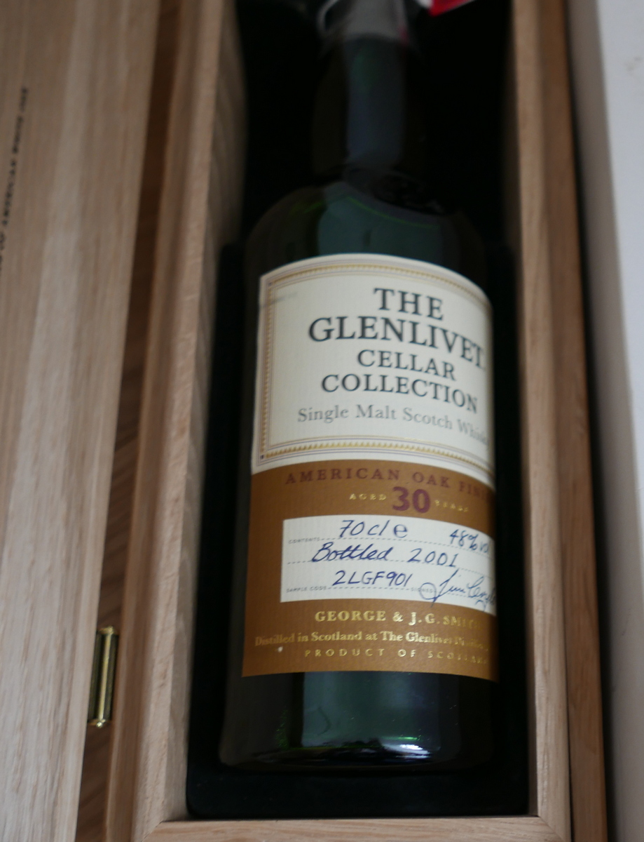 Glenlivet 30 year old American Oak Finish Cellar Collection Single Malt Whisky. - Image 2 of 5