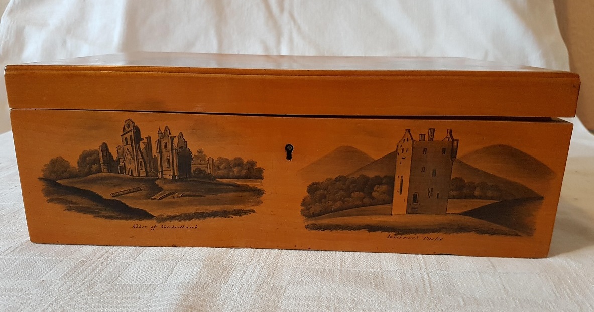 Charles Stiven of Laurencekirk c1830 Mauchline Ware Pen and Ink Sewing Box 30cmx20cmx10cm - Image 2 of 11