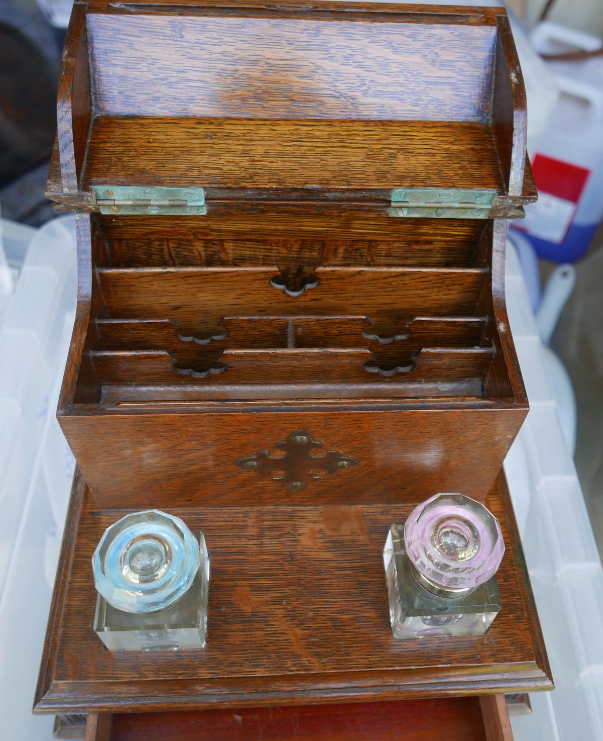 Antique Oak Desk Stationery Cabinet with Inkwells. - Bild 3 aus 4