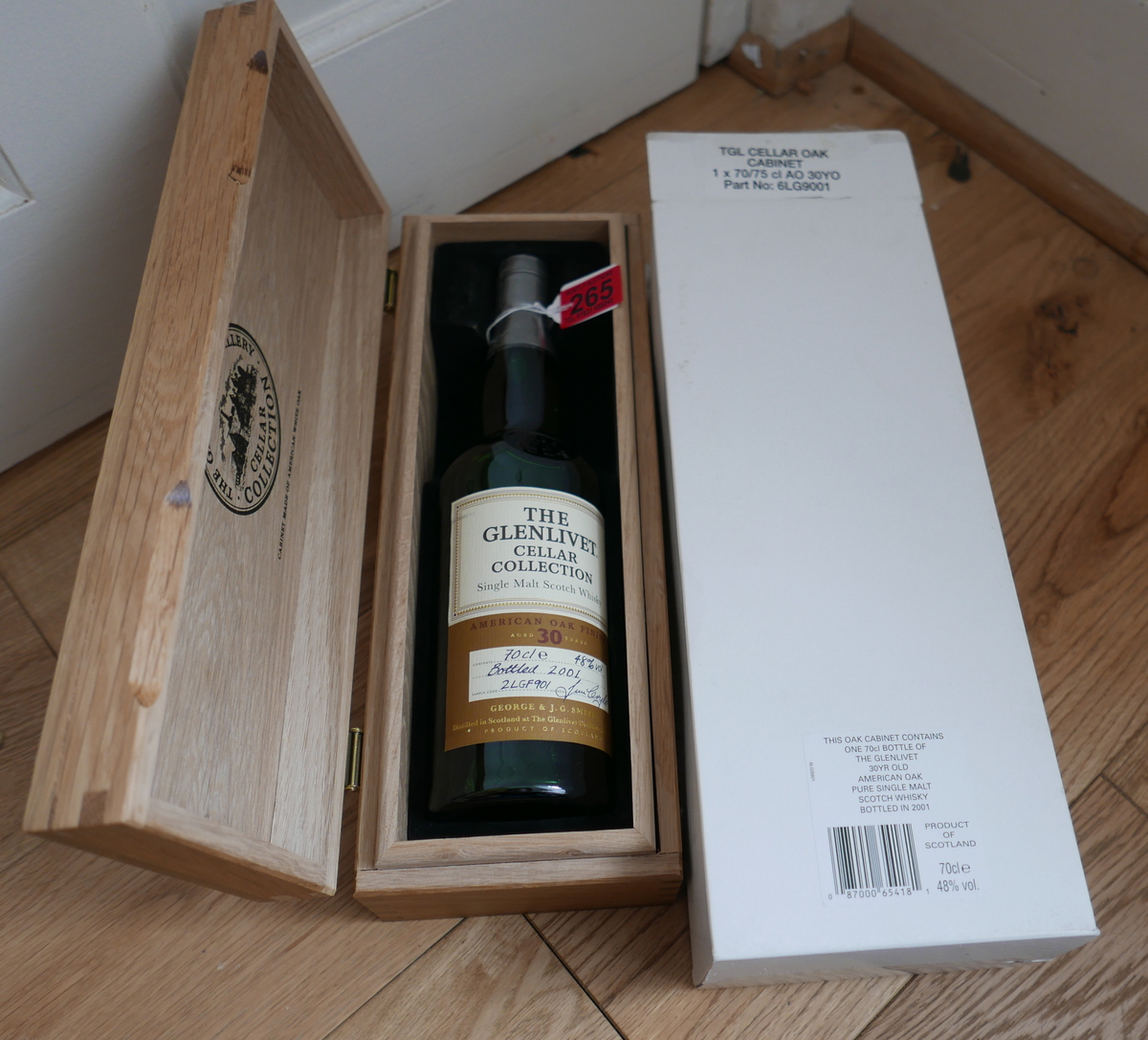 Glenlivet 30 year old American Oak Finish Cellar Collection Single Malt Whisky.