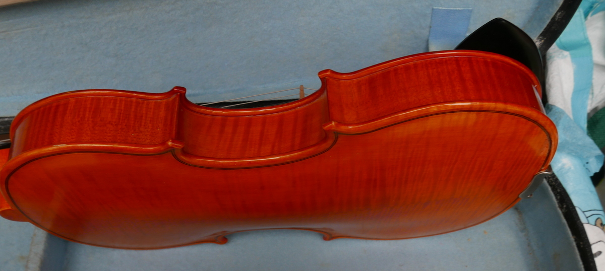 Violin by A Robertson, Garmouth, Morayshire made in 2002 - 14 1/2" back - length 23 1/2" - Bild 5 aus 9