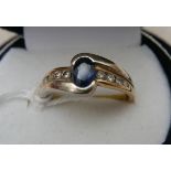 18 karat Gold and Sapphire Ring. - UK size L 1/2