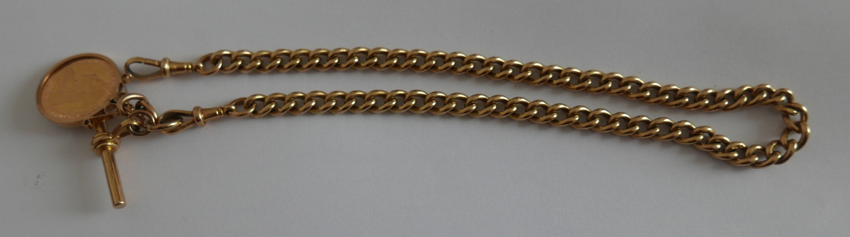 Antique 18 karat Gold Single Albert Chain with a attached 1900 Full Sovereign.